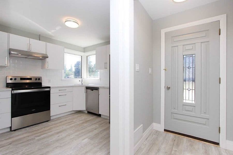 1053 Somerville Street Upper, Oshawa, ON L1G 4K4