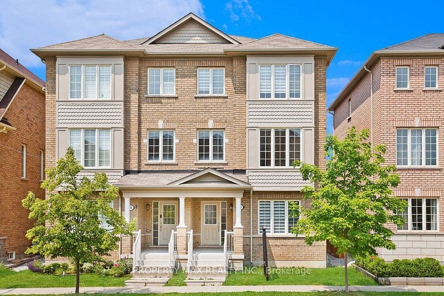 20 Toulouse Court, Markham, ON L6B 1J5