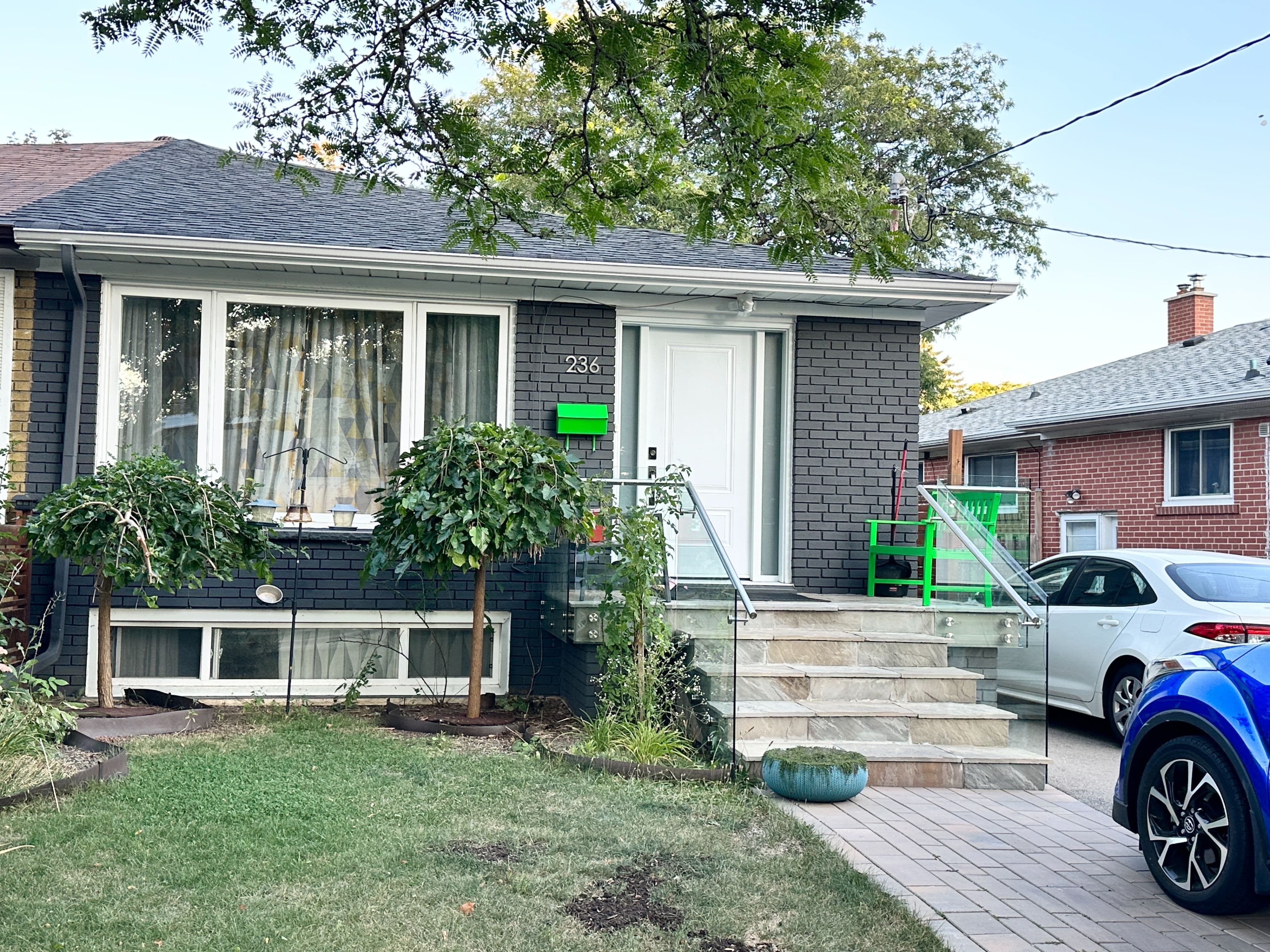 236 Roywood Drive 2, Toronto C13, ON M3A 2E6