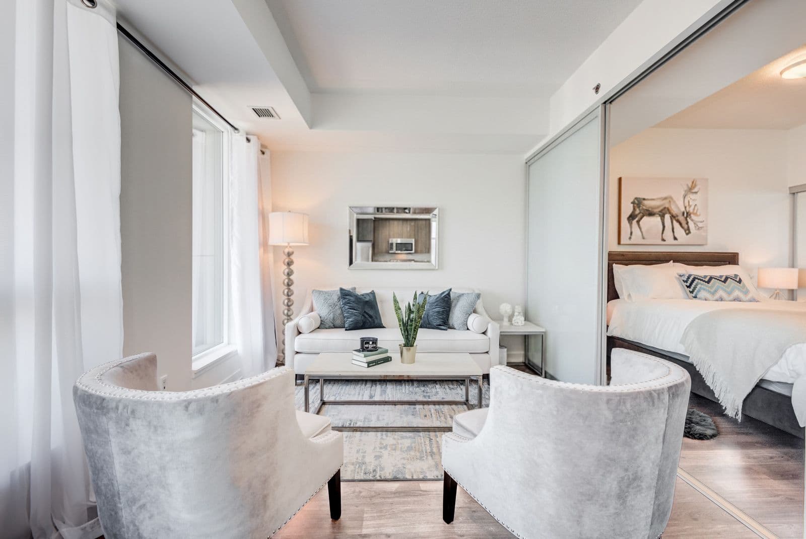 225 Sackville Street 2312, Toronto C08, ON M5A 3H1