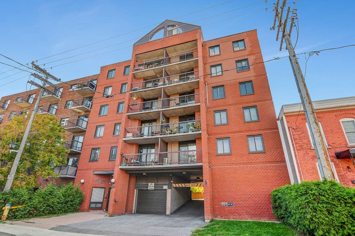 222 Guigues Avenue 504, Lower Town - Sandy Hill, ON K1N 5J2