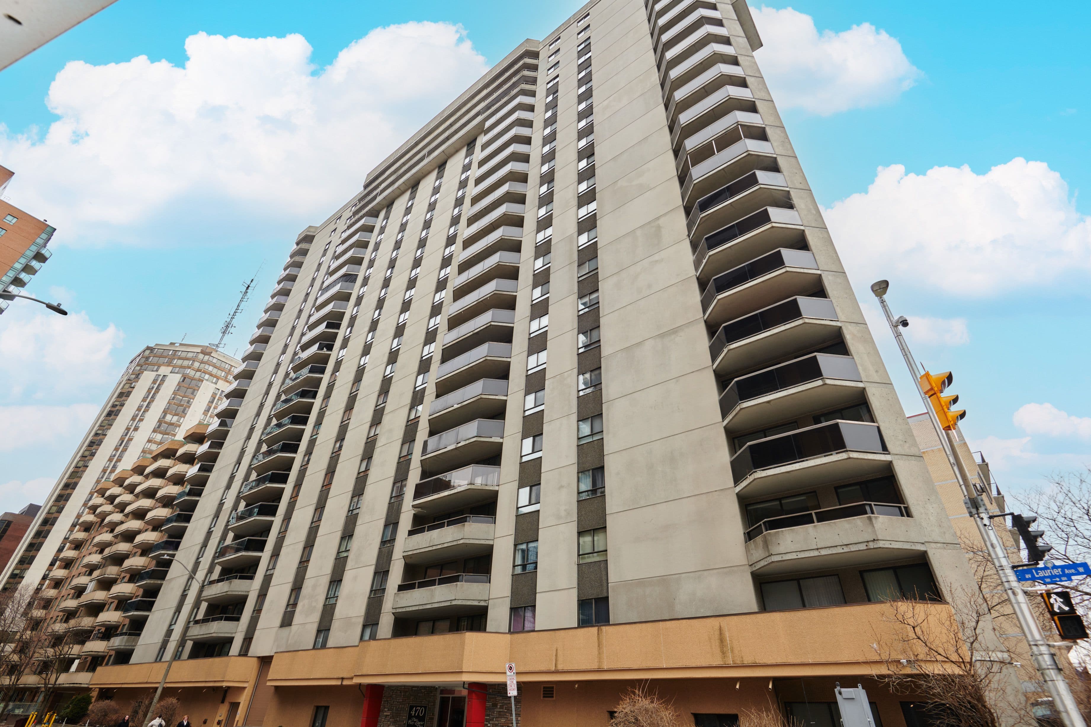 470 Laurier Avenue W 1407, Ottawa Centre, ON K1R 7W9