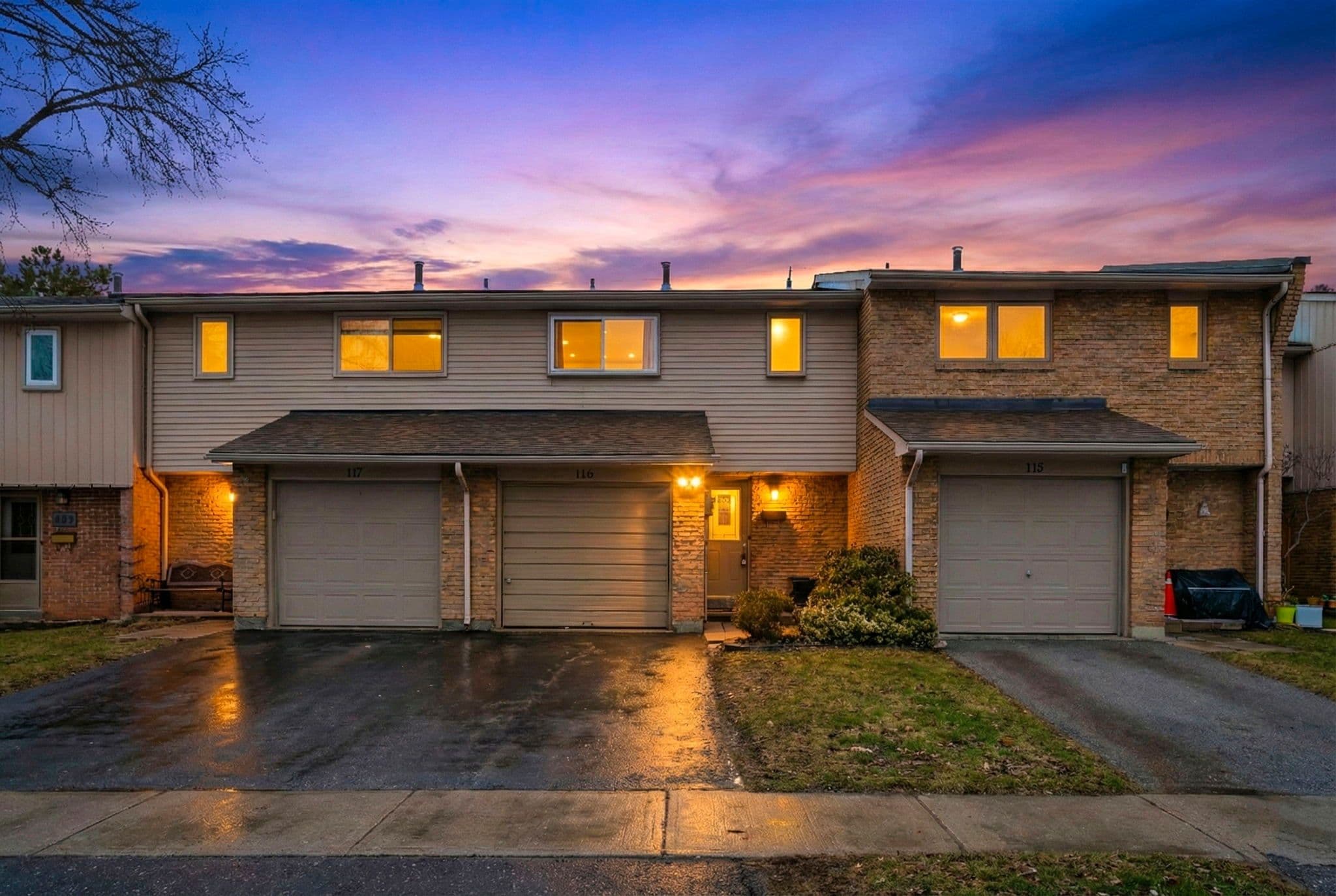 1538 Lancaster Drive 116, Oakville, ON L6H 2Z3