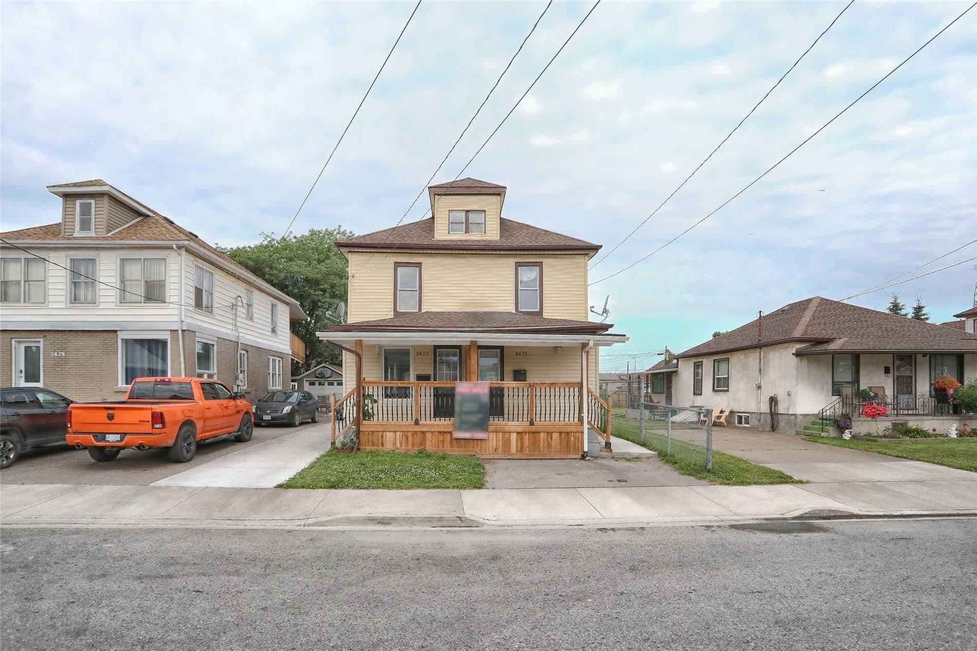 5671-5673 Desson Avenue, Niagara Falls, ON L2G 3T3