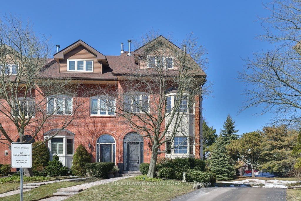 63 Tradewind Drive, Oakville, ON L6L 6K8