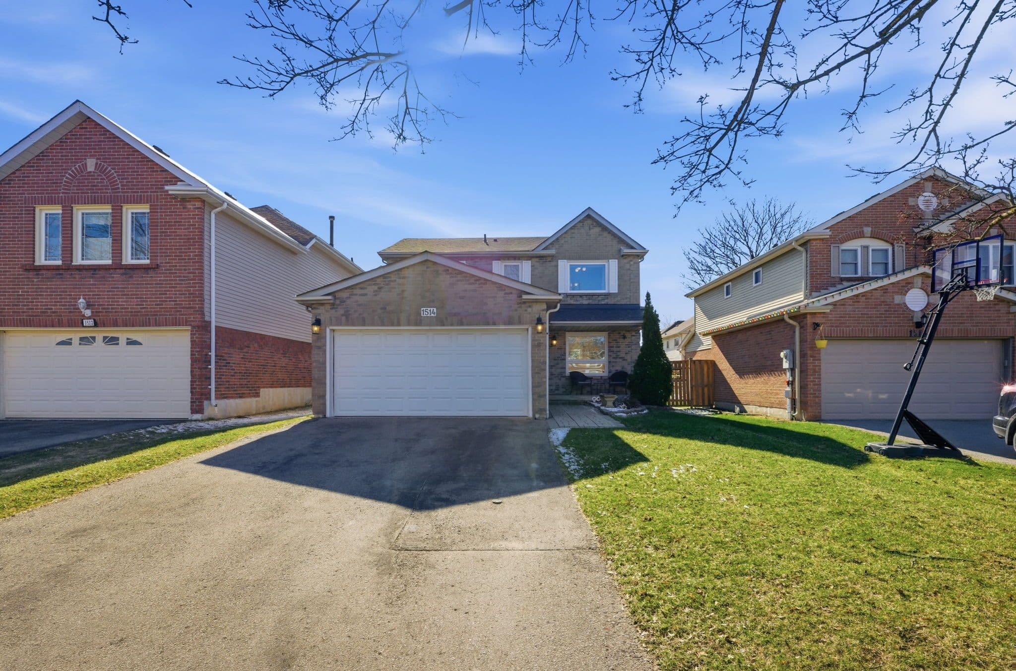 1514 Rawlings Drive, Pickering, ON L1V 5A5