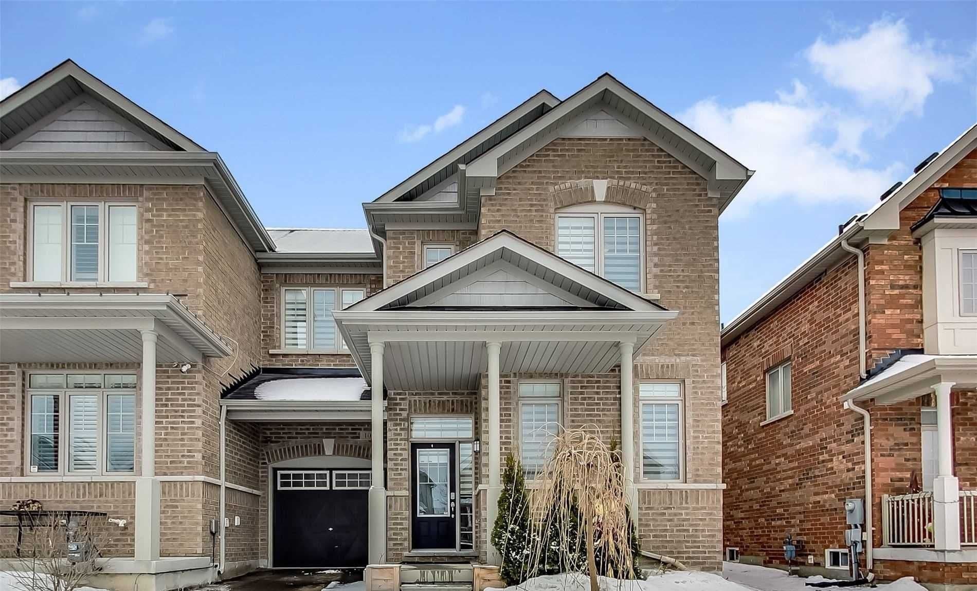 10 Pearcey Crescent, Barrie, ON L4N 7H6