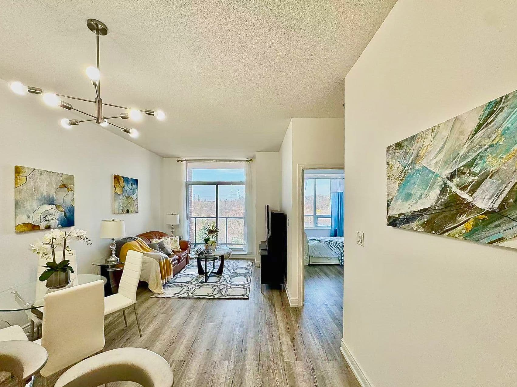 25 Earlington Avenue 507, Toronto W08, ON M8X 3A3