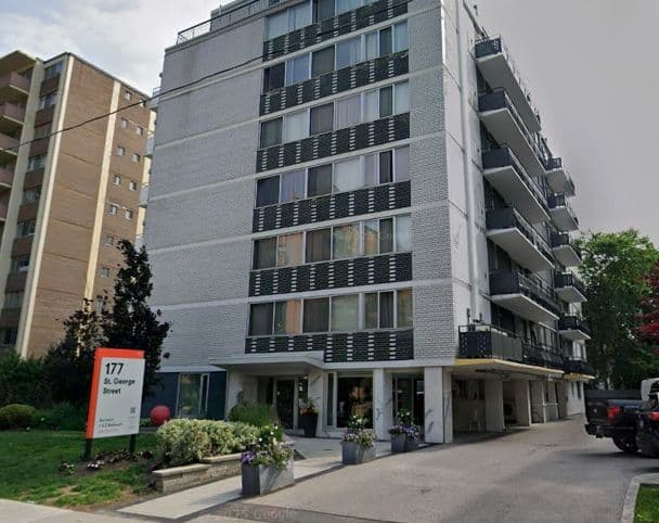 177 St. George Street 601, Toronto C02, ON M5R 2M5