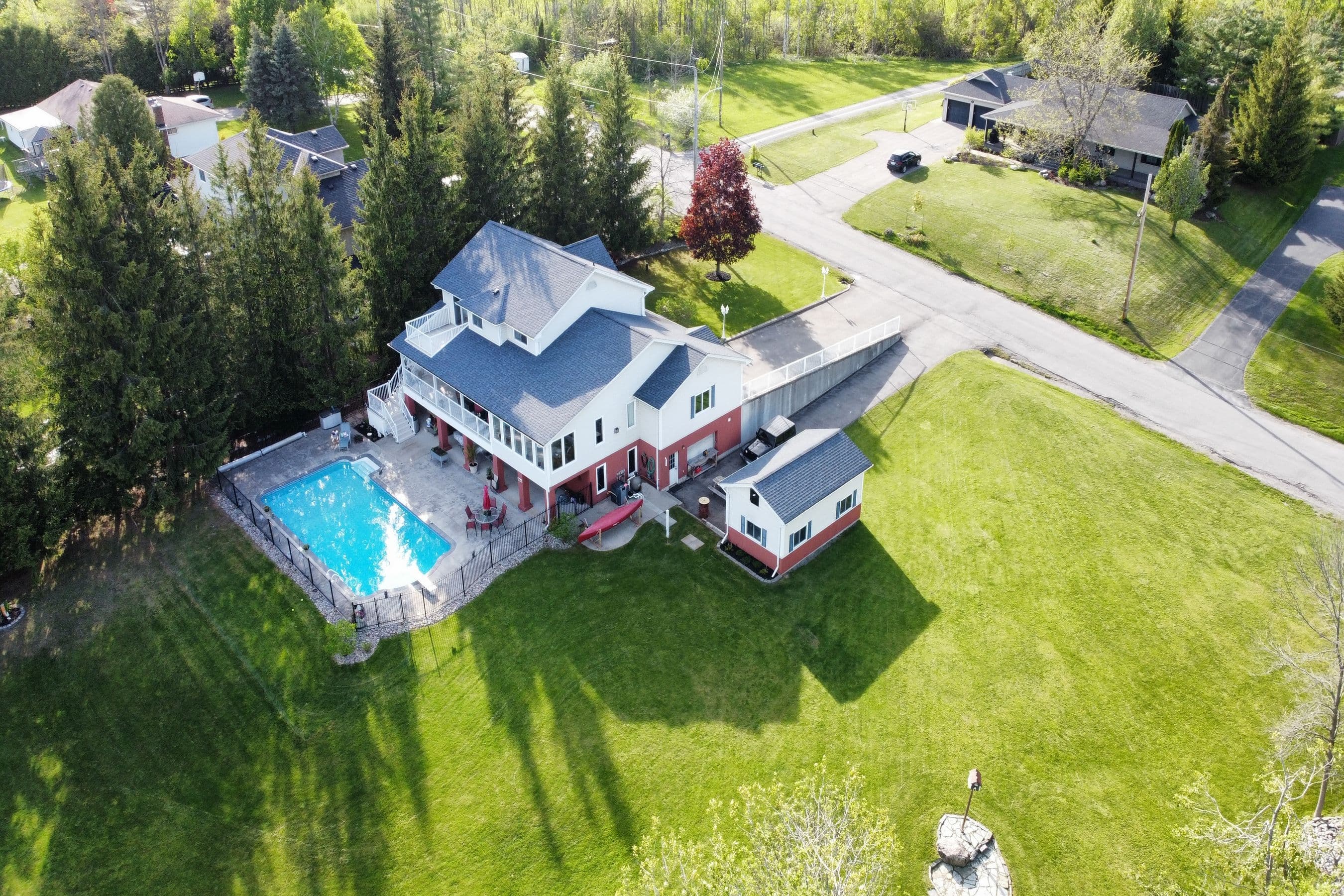 599 Maniece Avenue, Peterborough, ON K9L 0C1