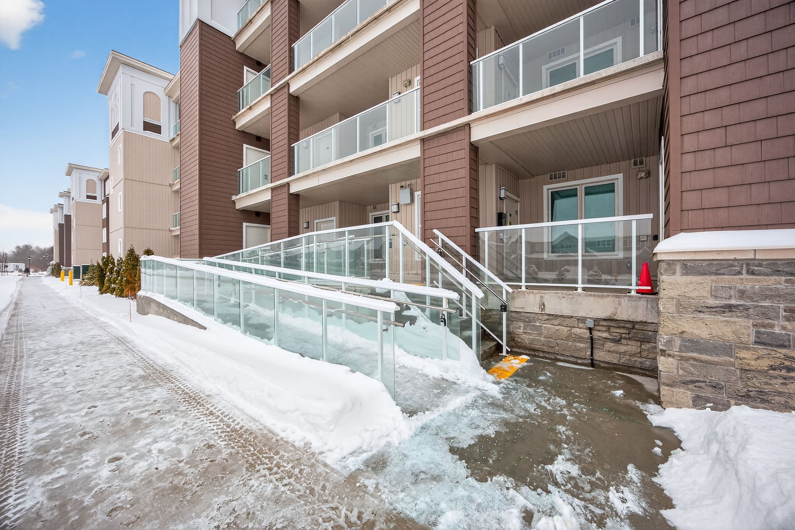 5 Spooner Crescent 110, Collingwood, ON L9Y 0Z5