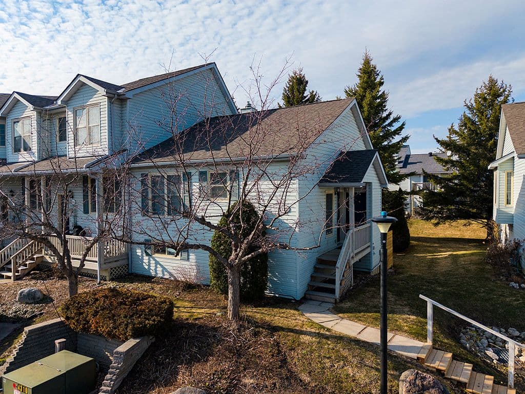 150 Victoria Street S 122, Blue Mountains, ON N0H 2P0