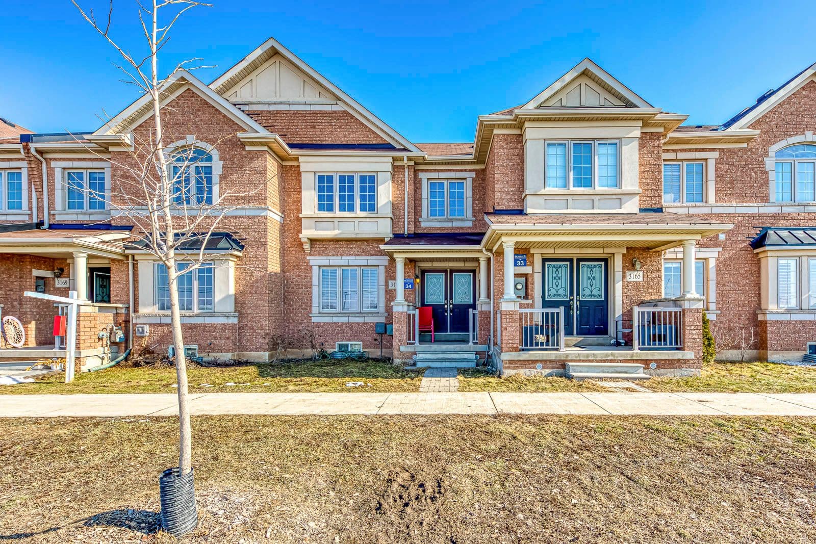 3167 Neyagawa Boulevard, Oakville, ON L6M 0P4