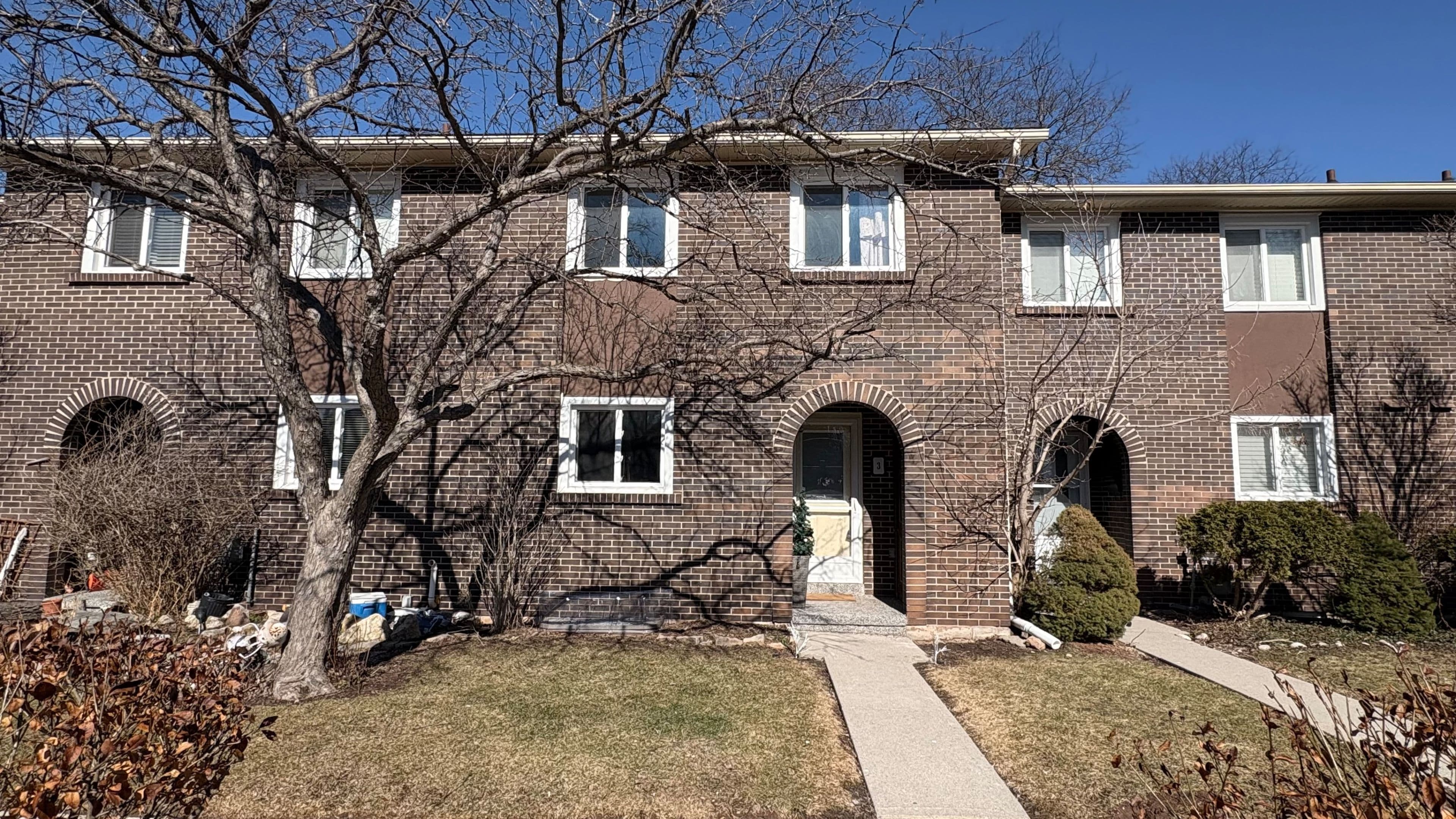 1440 Sixth Line 3, Basement, Oakville, ON L6H 1X7
