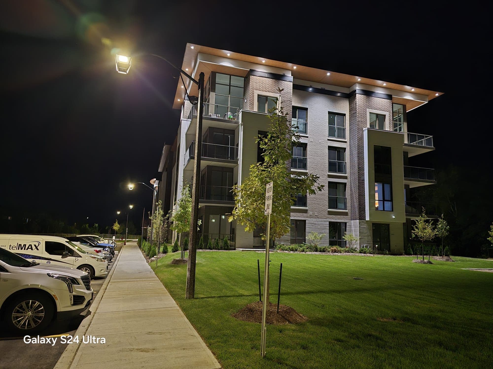 385 Arctic Red Drive 420, Oshawa, ON L1L 0W9