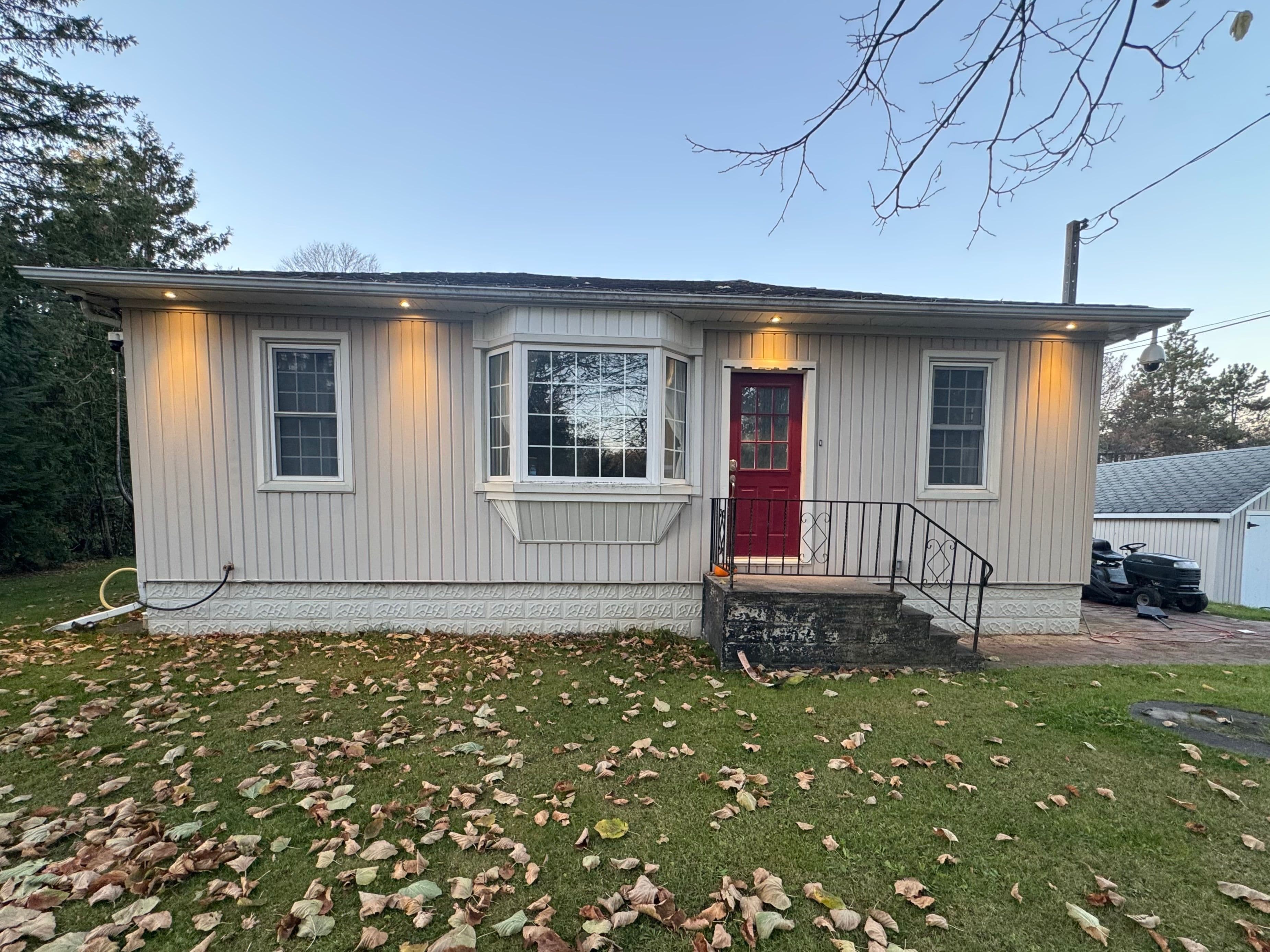 10 Victor Drive, Whitchurch-Stouffville, ON L4A 3G5