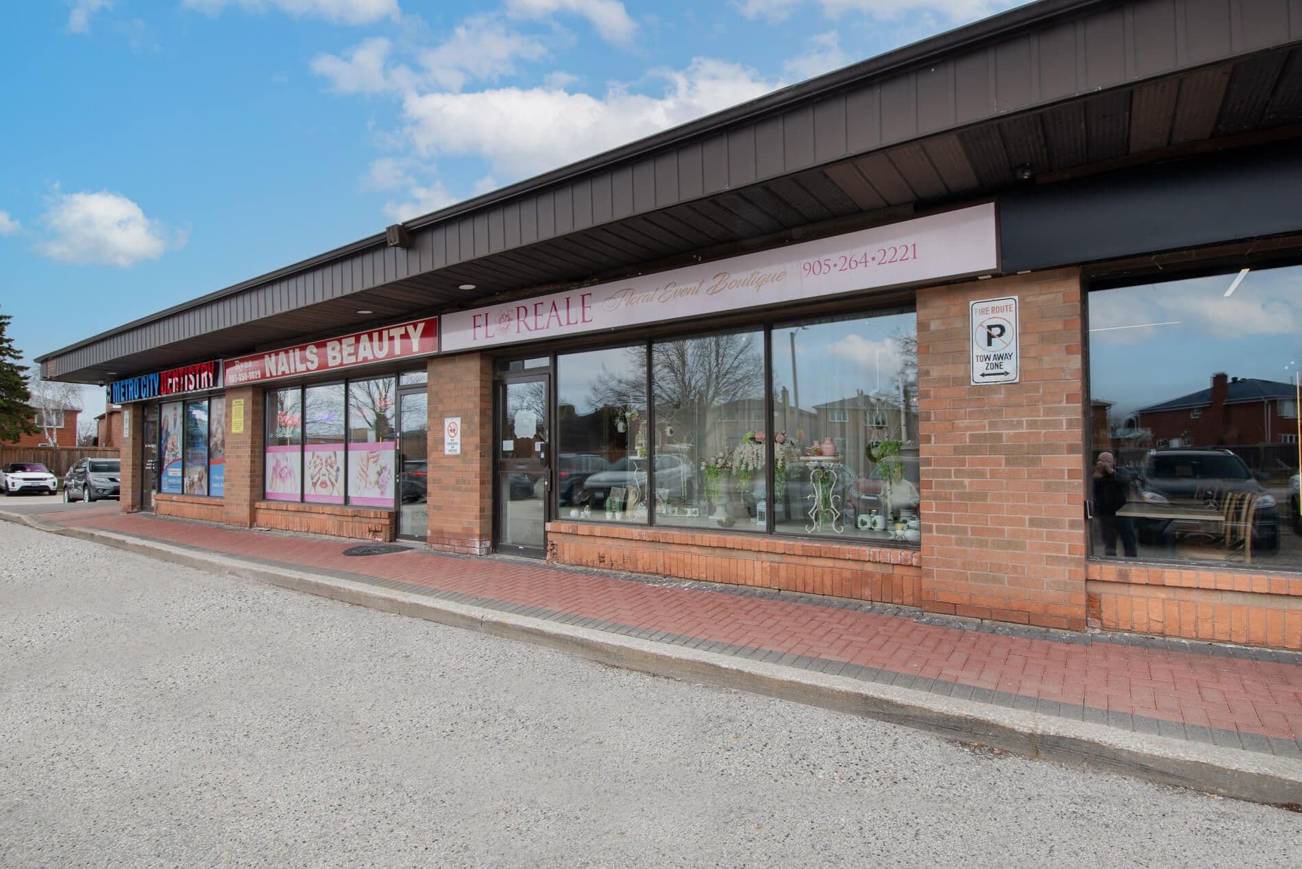 1 Nickel Gate 4, Vaughan, ON L4L 8L7