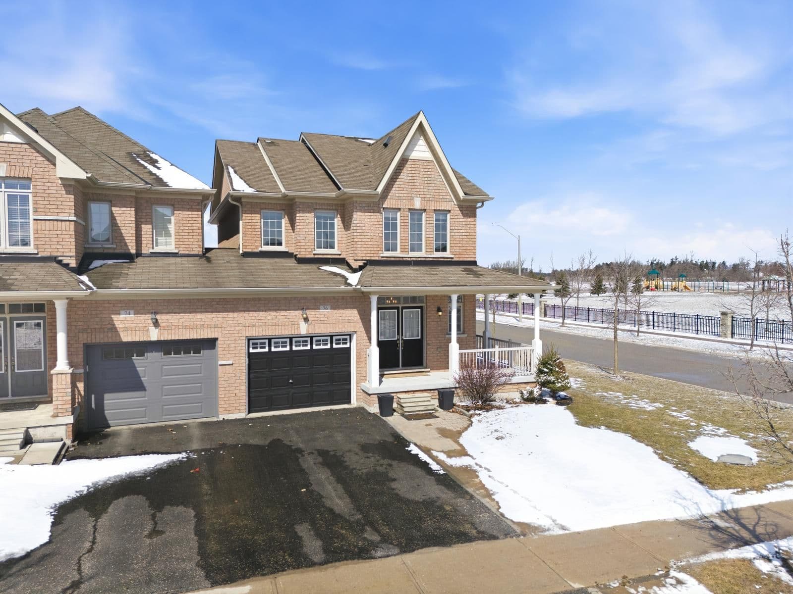 76 Forsyth Crescent, Barrie, ON L4N 6R1