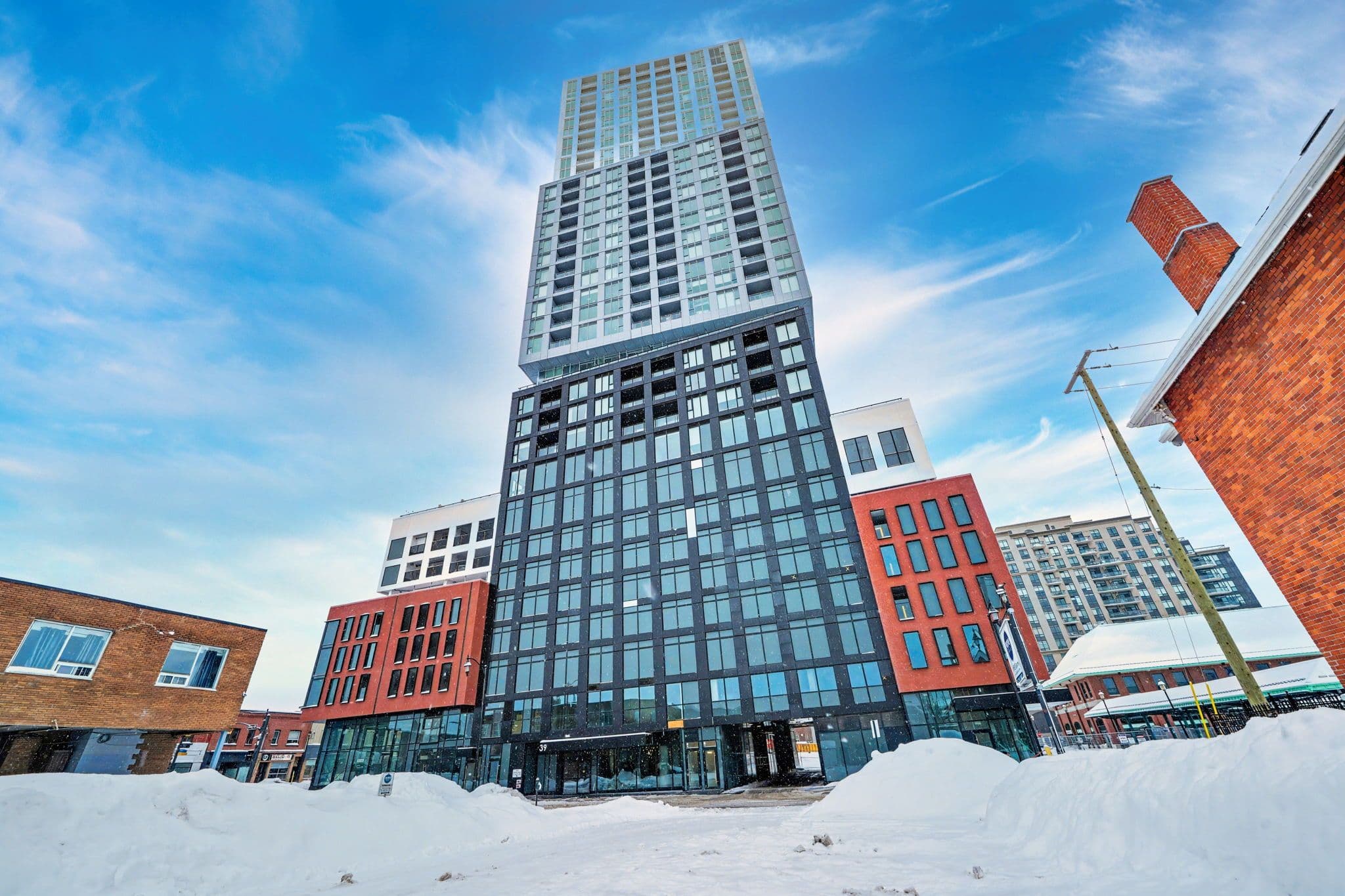 39 Mary Street 2009, Barrie, ON L4N 1S9