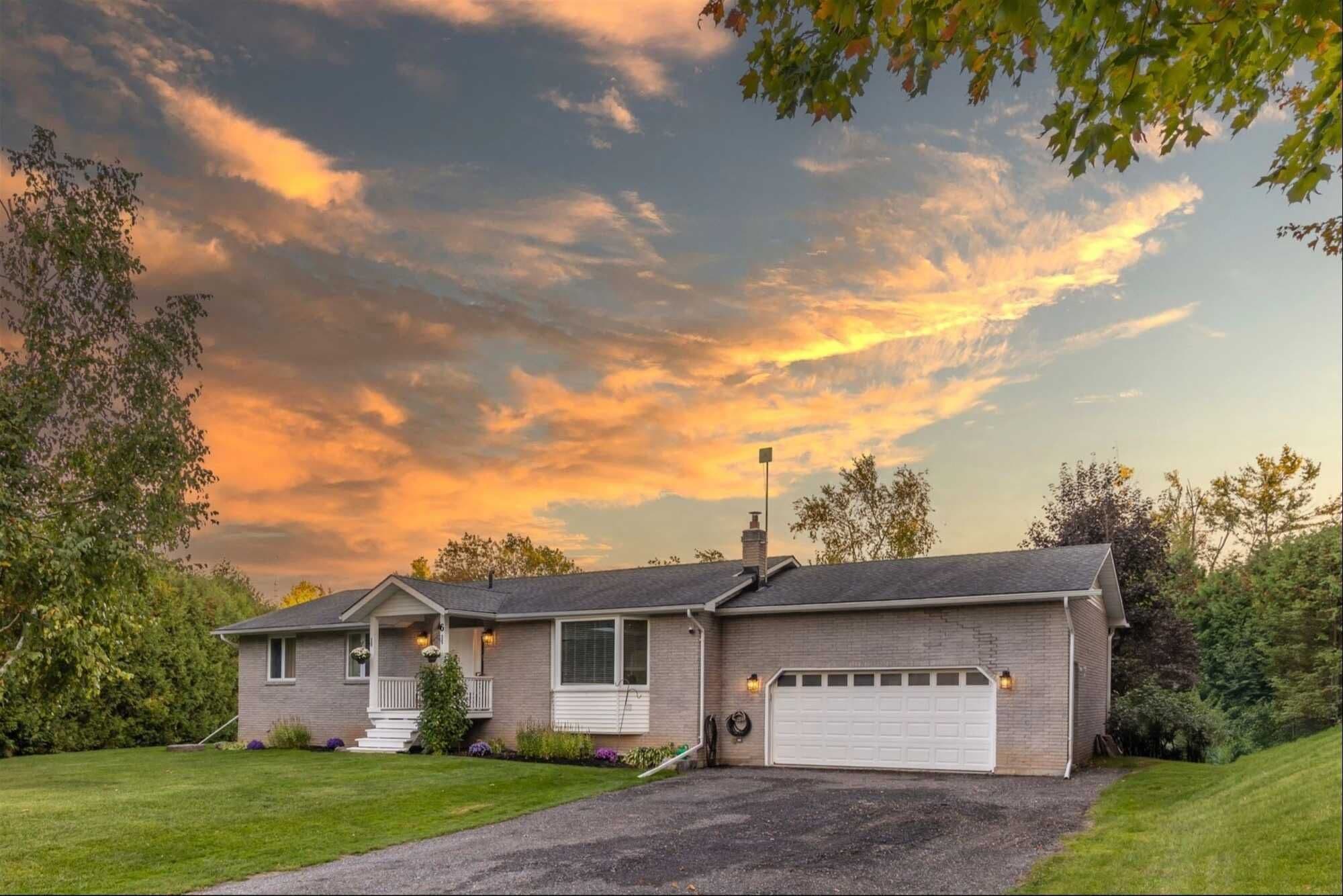 6 Whitt Crescent, Kawartha Lakes, ON L0A 1A0