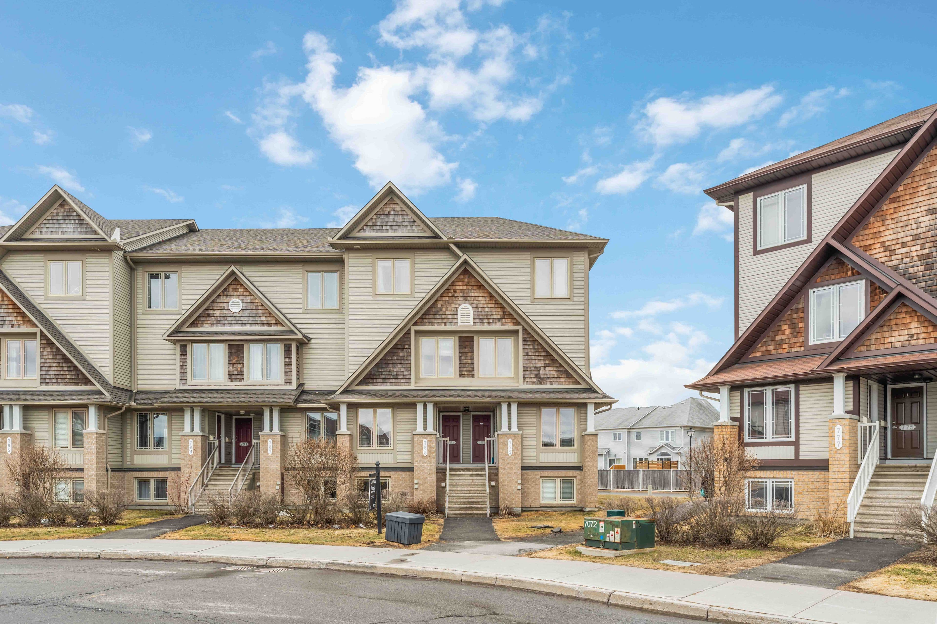 785 Lakeridge Drive, Orleans - Cumberland and Area, ON K4A 0N4