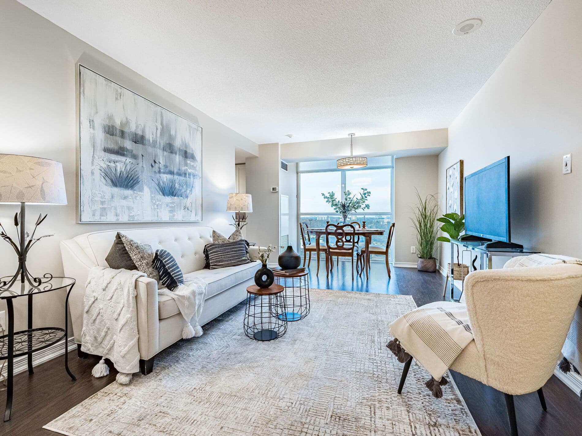 9 George Street N 1602, Brampton, ON L6X 0T6