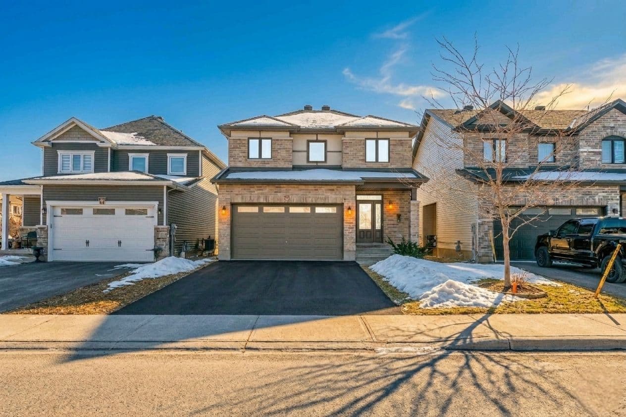658 Parade Drive, Stittsville - Munster - Richmond, ON K2S 0Z2