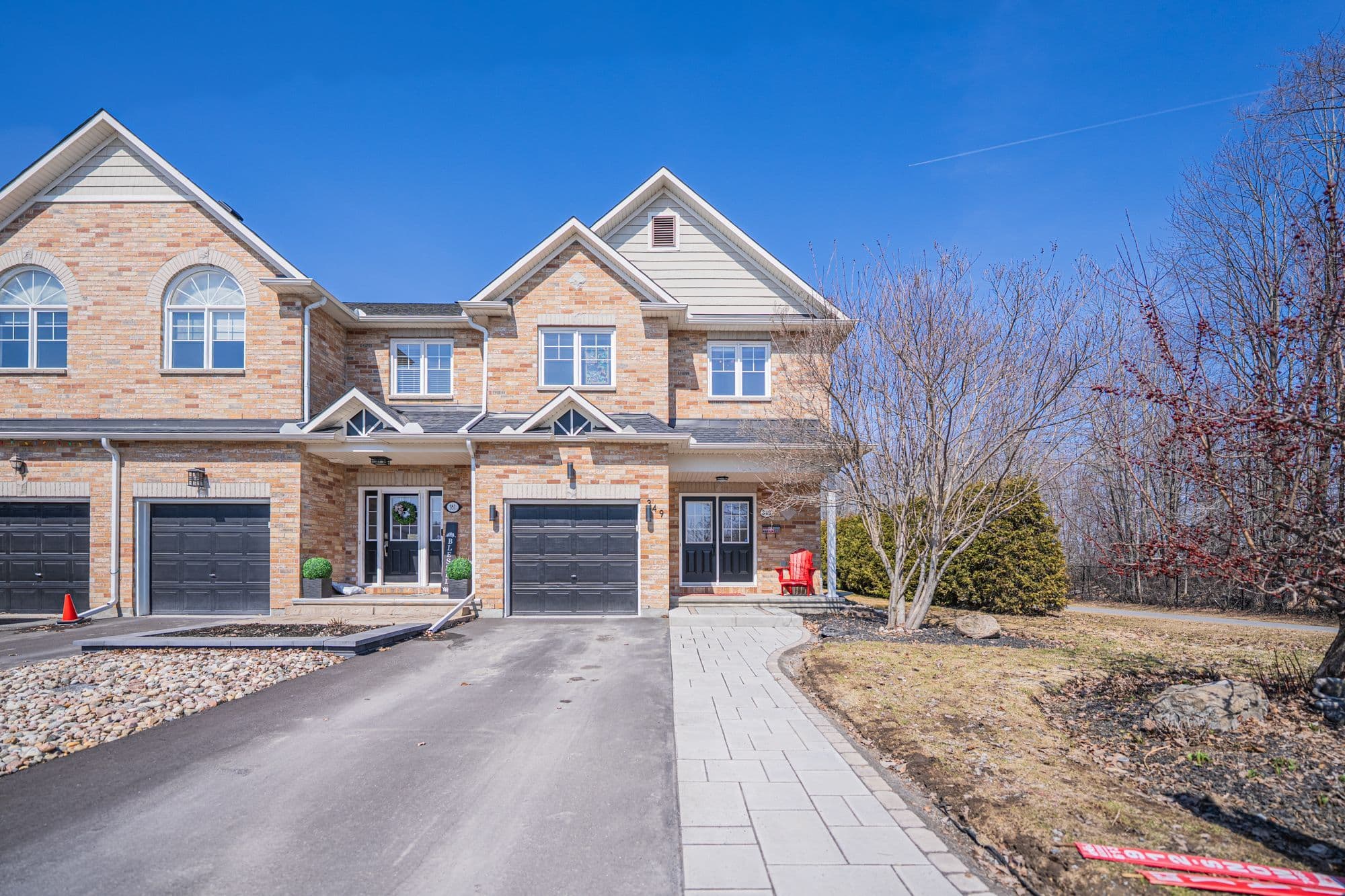349 Celtic Ridge Crescent, Kanata, ON K2W 0B6