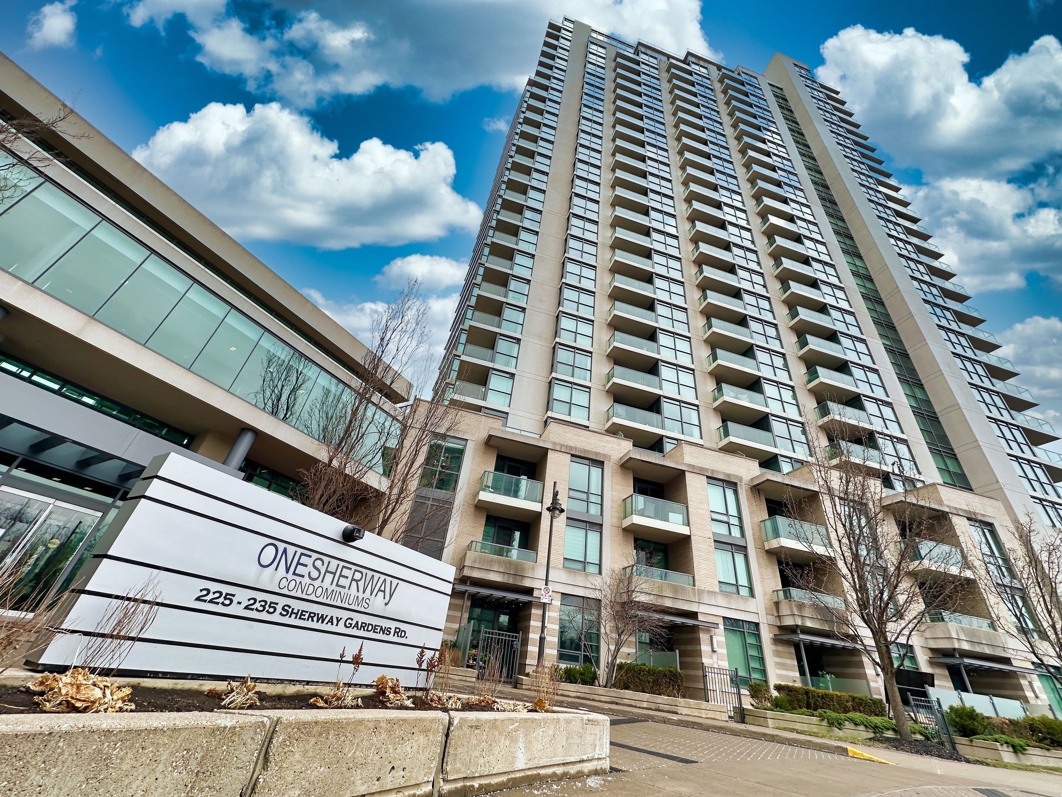 235 Sherway Gardens Road 2411, Toronto W08, ON M9C 0A2