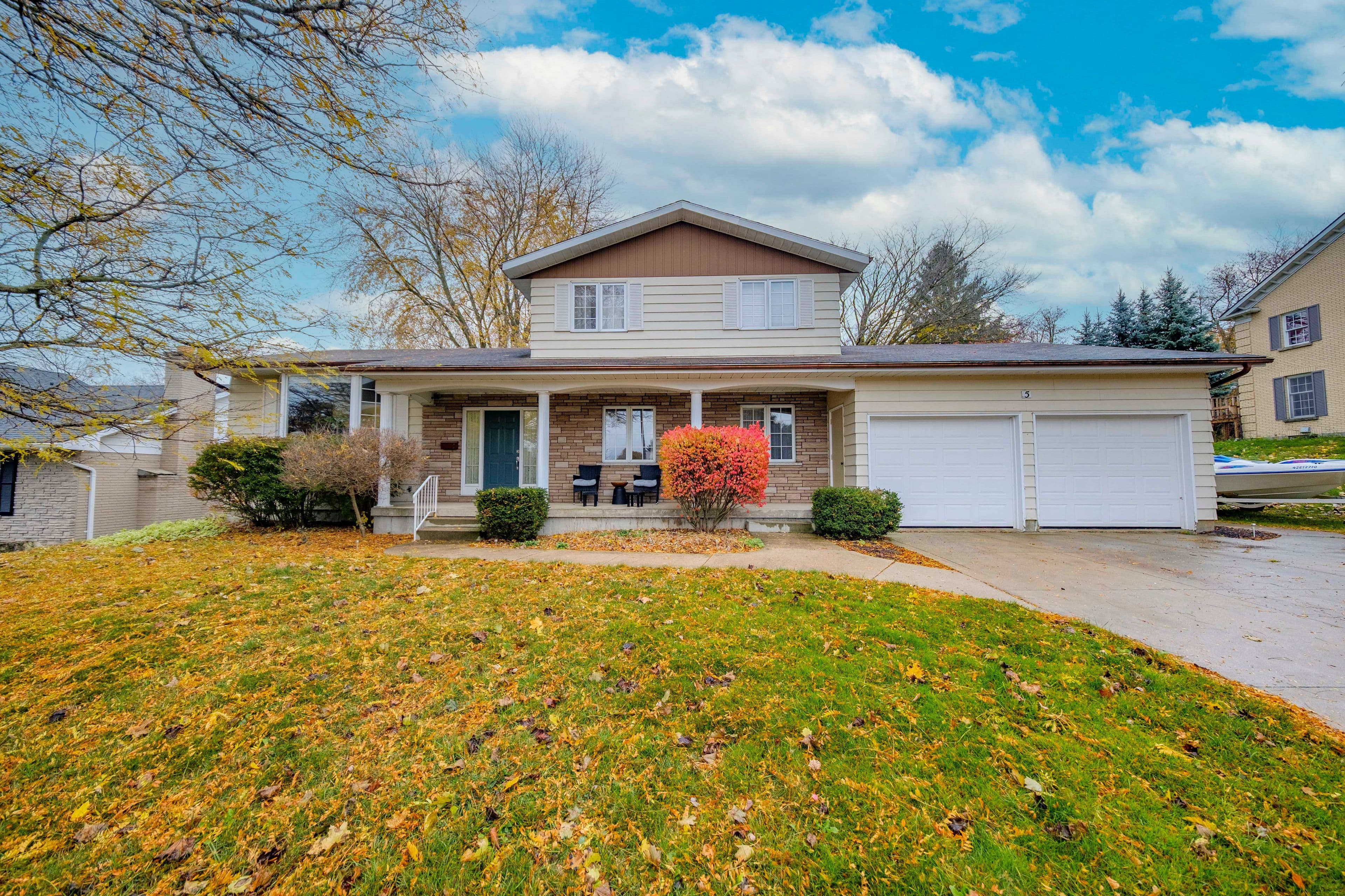 5 Remington Drive, North Huron, ON N0G 2W0