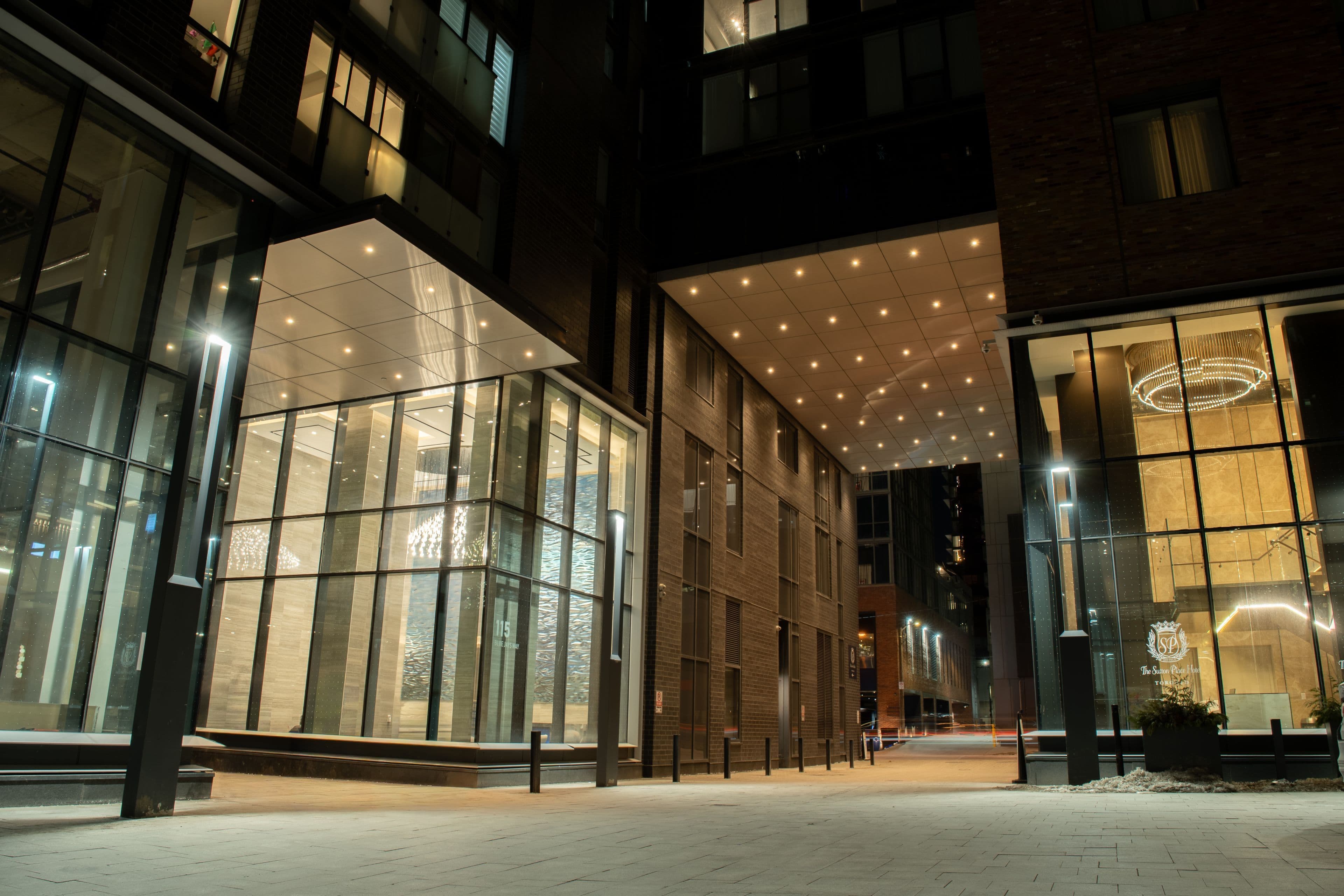 115 Blue Jays Way 305, Toronto C01, ON M5V 0N4