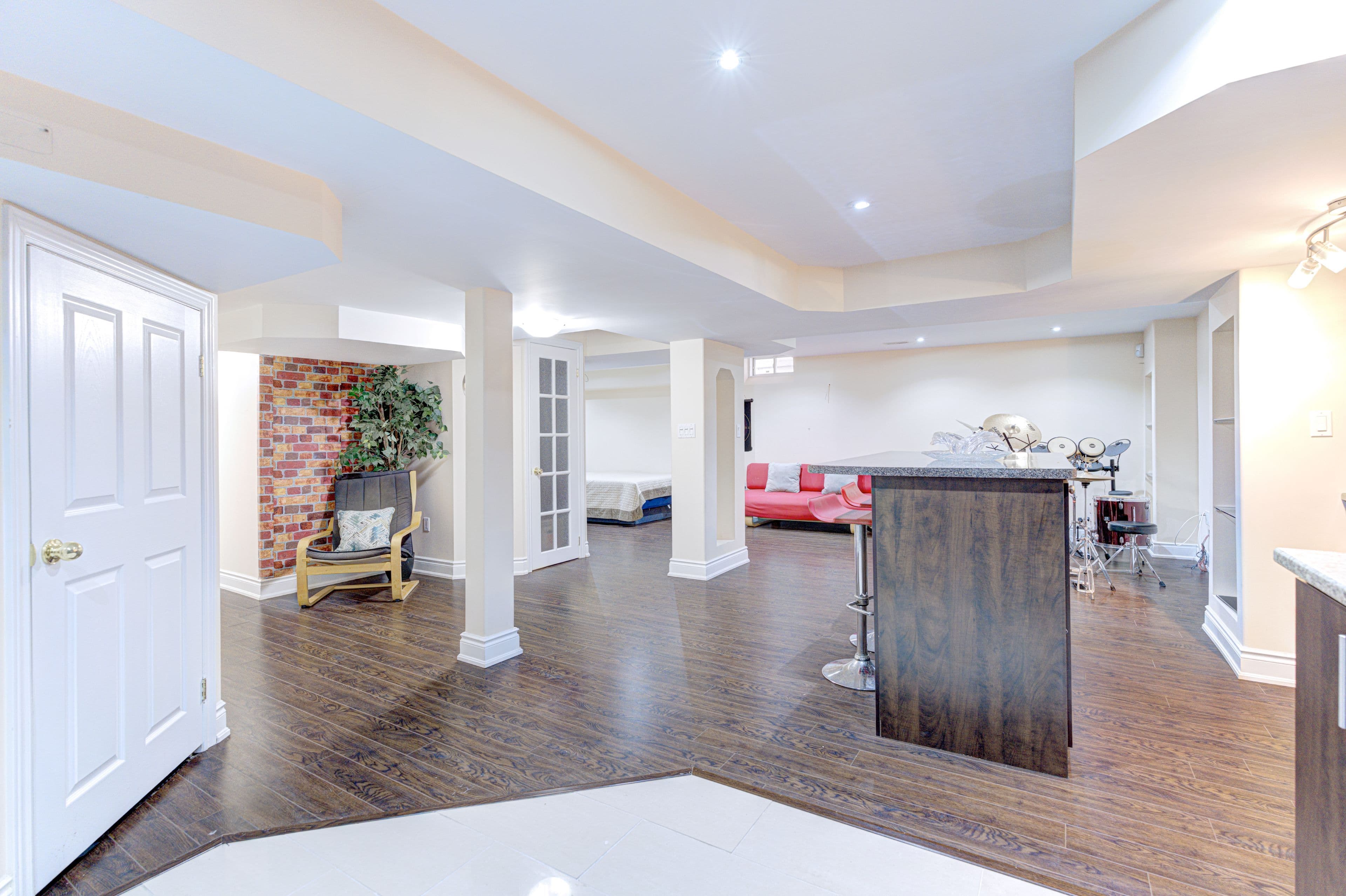 1466 Willowvale Gardens, Mississauga, ON L5V 1T7