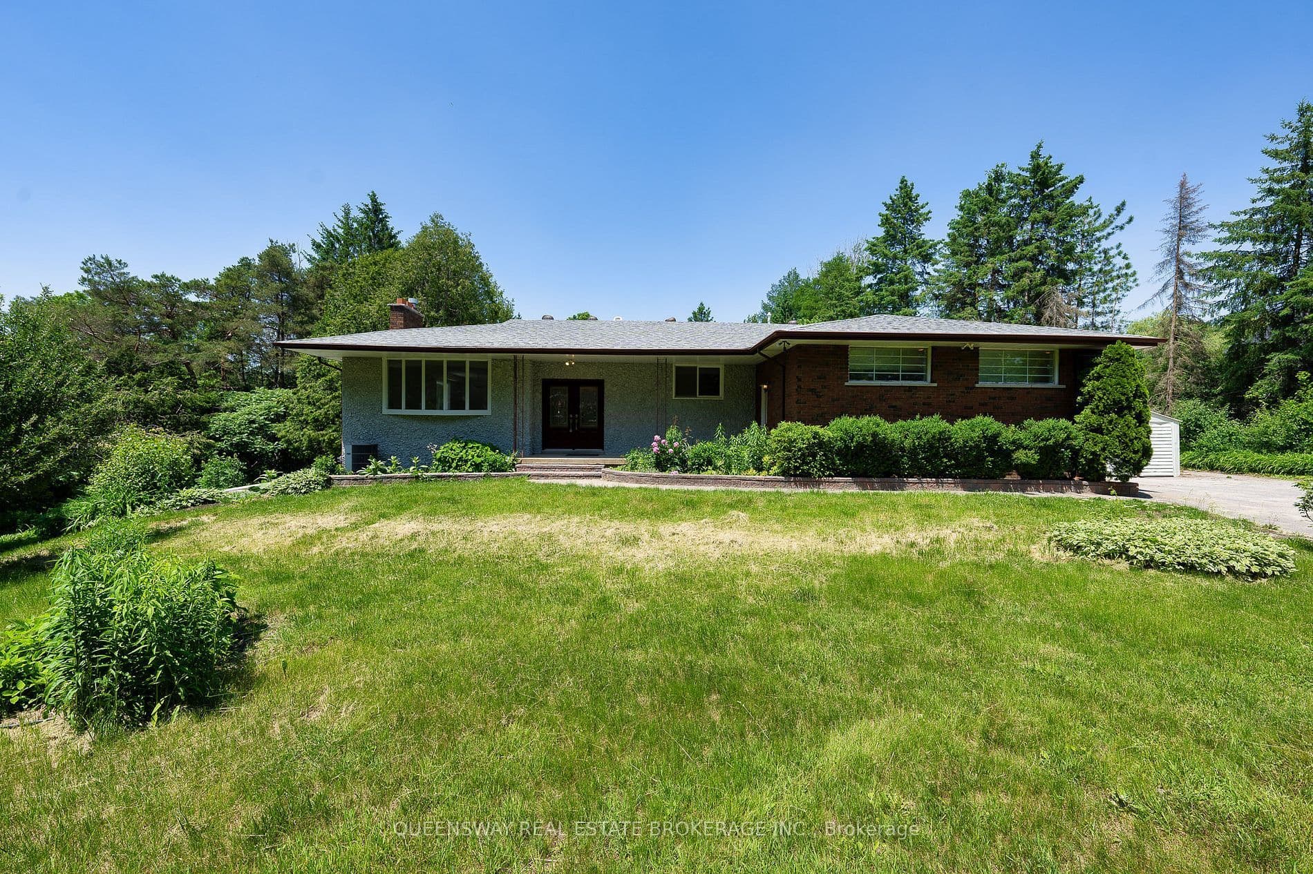 1268 15th Side Road, King, ON L7B 1K5