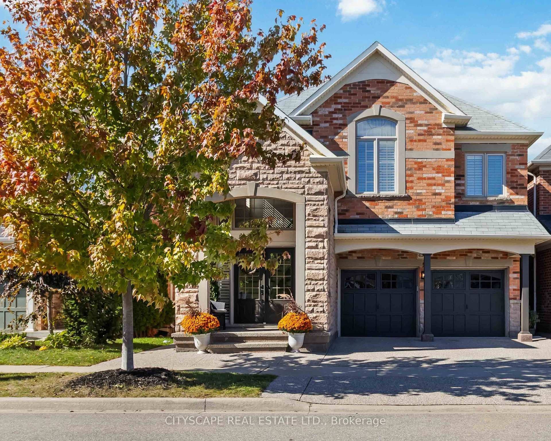4269 Vivaldi Road, Burlington, ON L7M 0N4