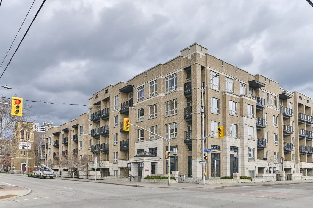 429 Kent Street 320, Ottawa Centre, ON K2P 1B5