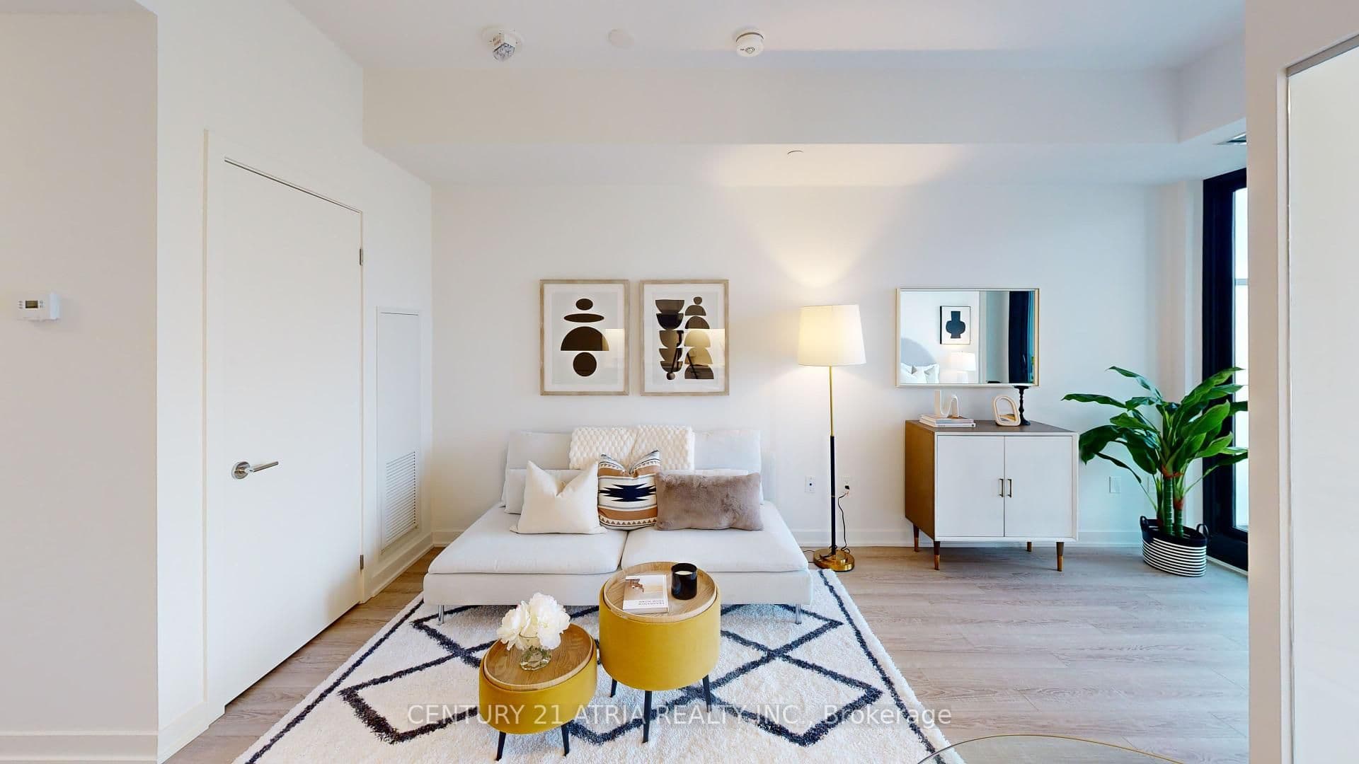 250 Lawrence Avenue W 605, Toronto C04, ON M5M 1B1