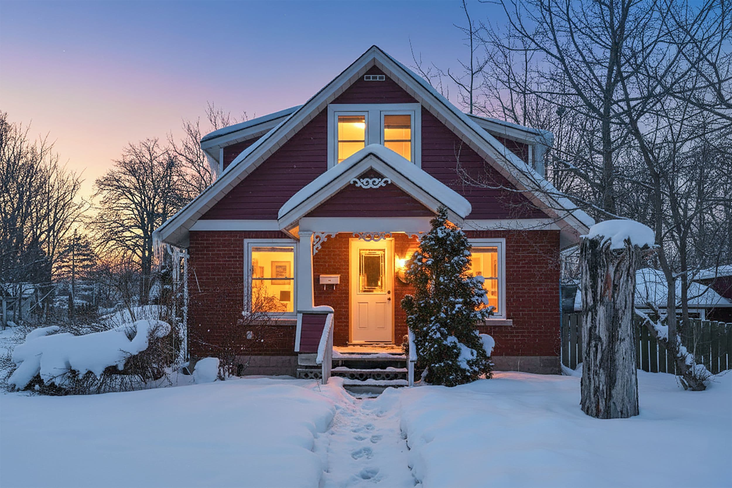 5537 Prince Edward Avenue, Niagara Falls, ON L2G 5H7