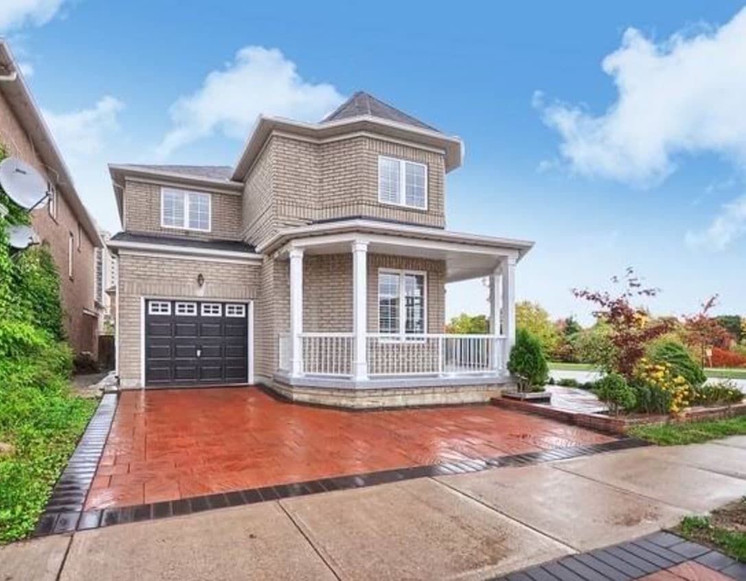 1 Kentland Street, Markham, ON L6E 2A5