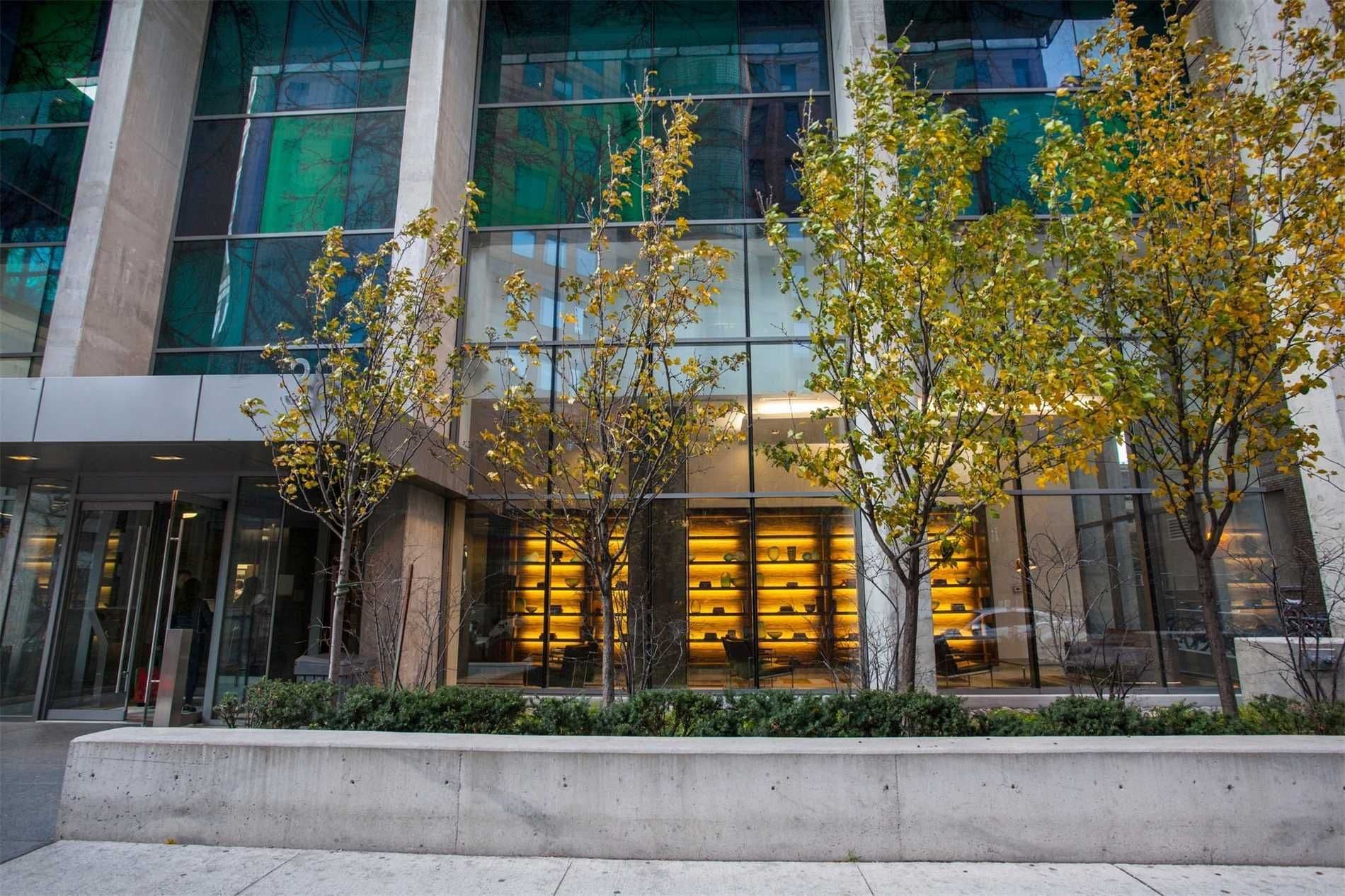 38 Grenville Avenue 3606, Toronto C01, ON M4Y 1A5