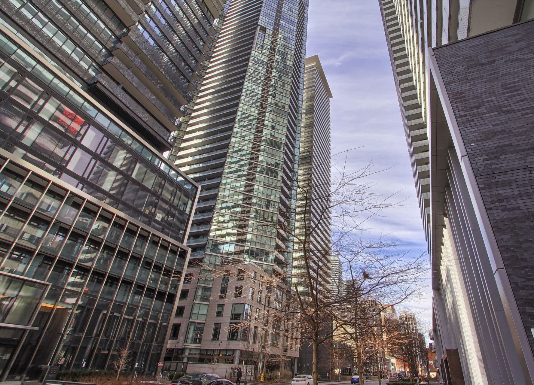 33 Charles Street E 710, Toronto C08, ON M4Y 0A2