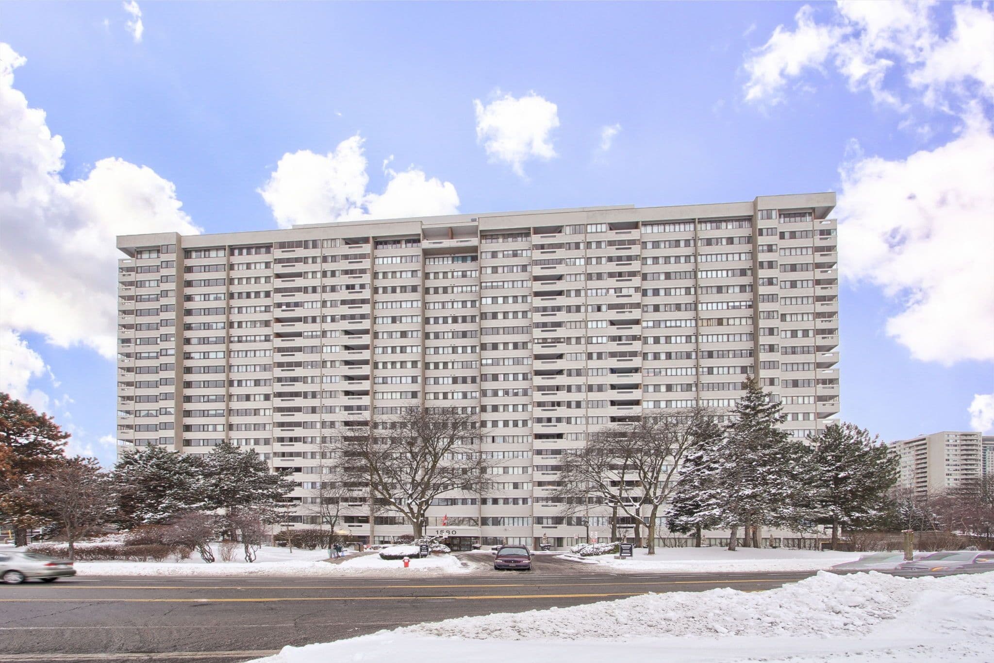 1580 Mississauga Valley Boulevard 1909, Mississauga, ON L5A 3T8