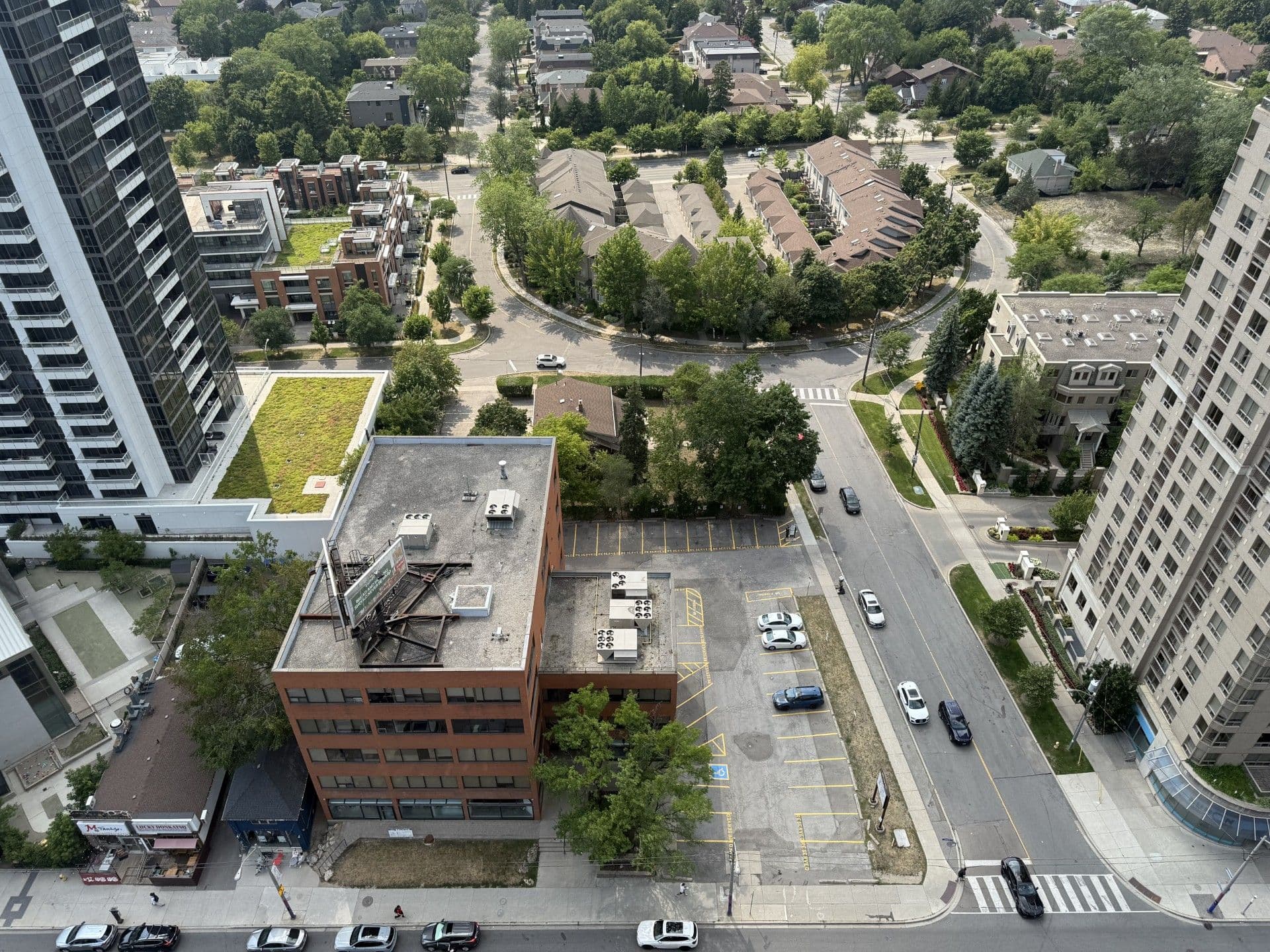 5 Northtown Way 2502, Toronto C14, ON M2N 7A1