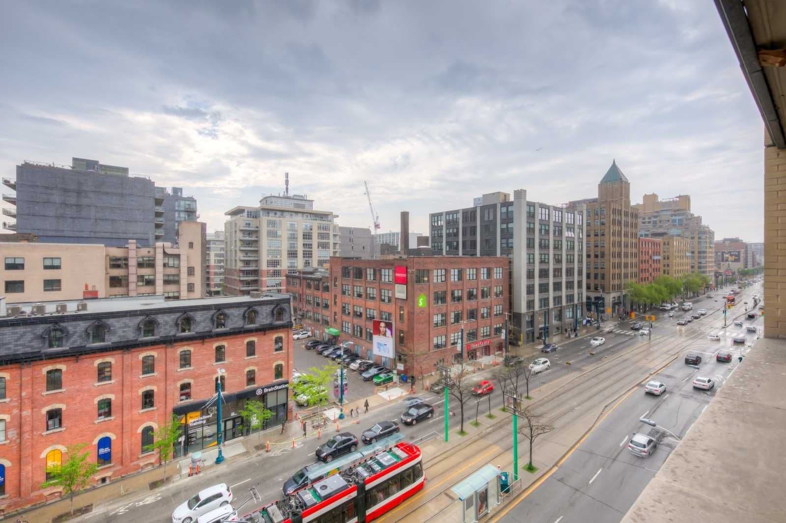 438 King Street W 707, Toronto C01, ON M5V 3T9