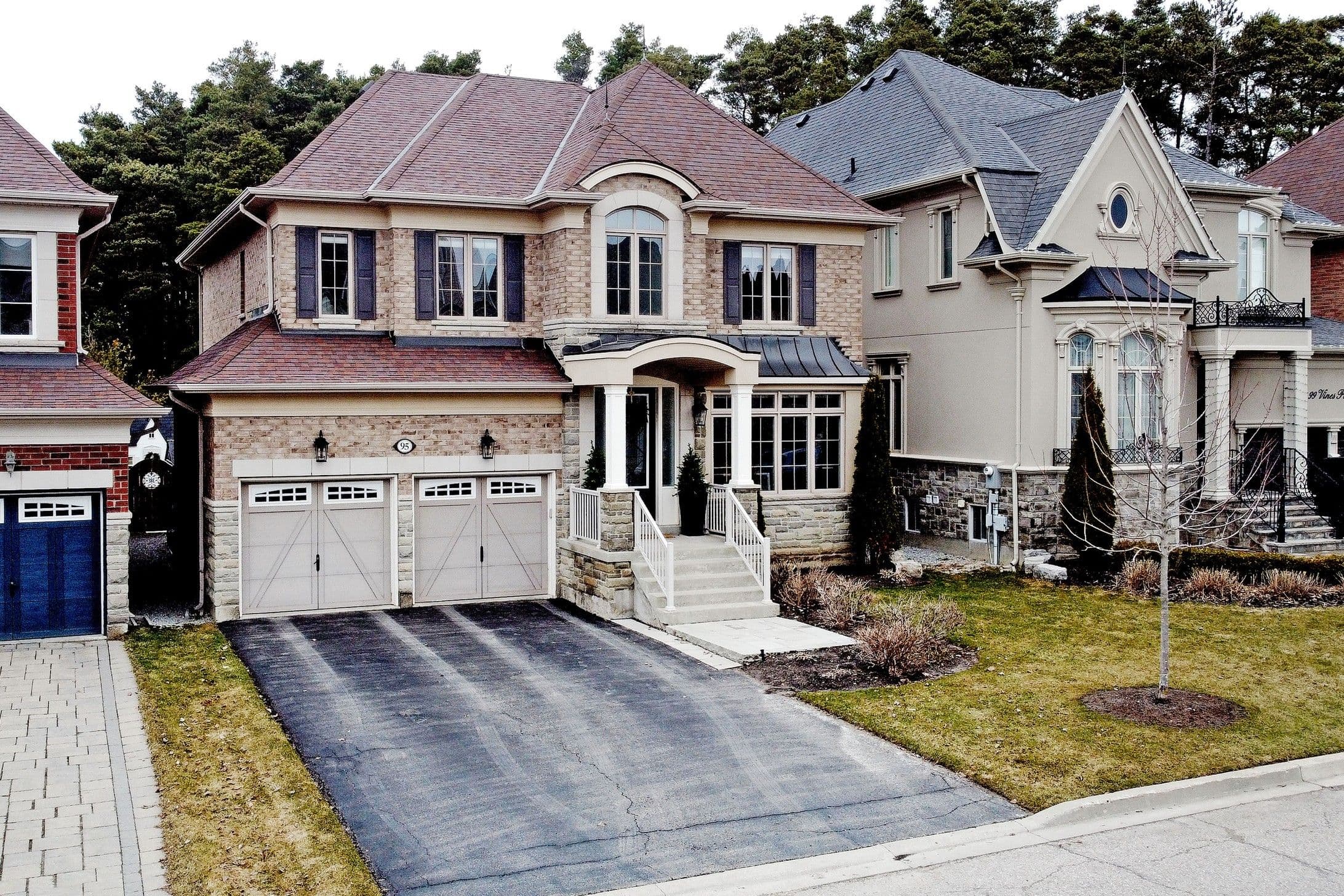 95 Vines Place, Aurora, ON L4G 0R7