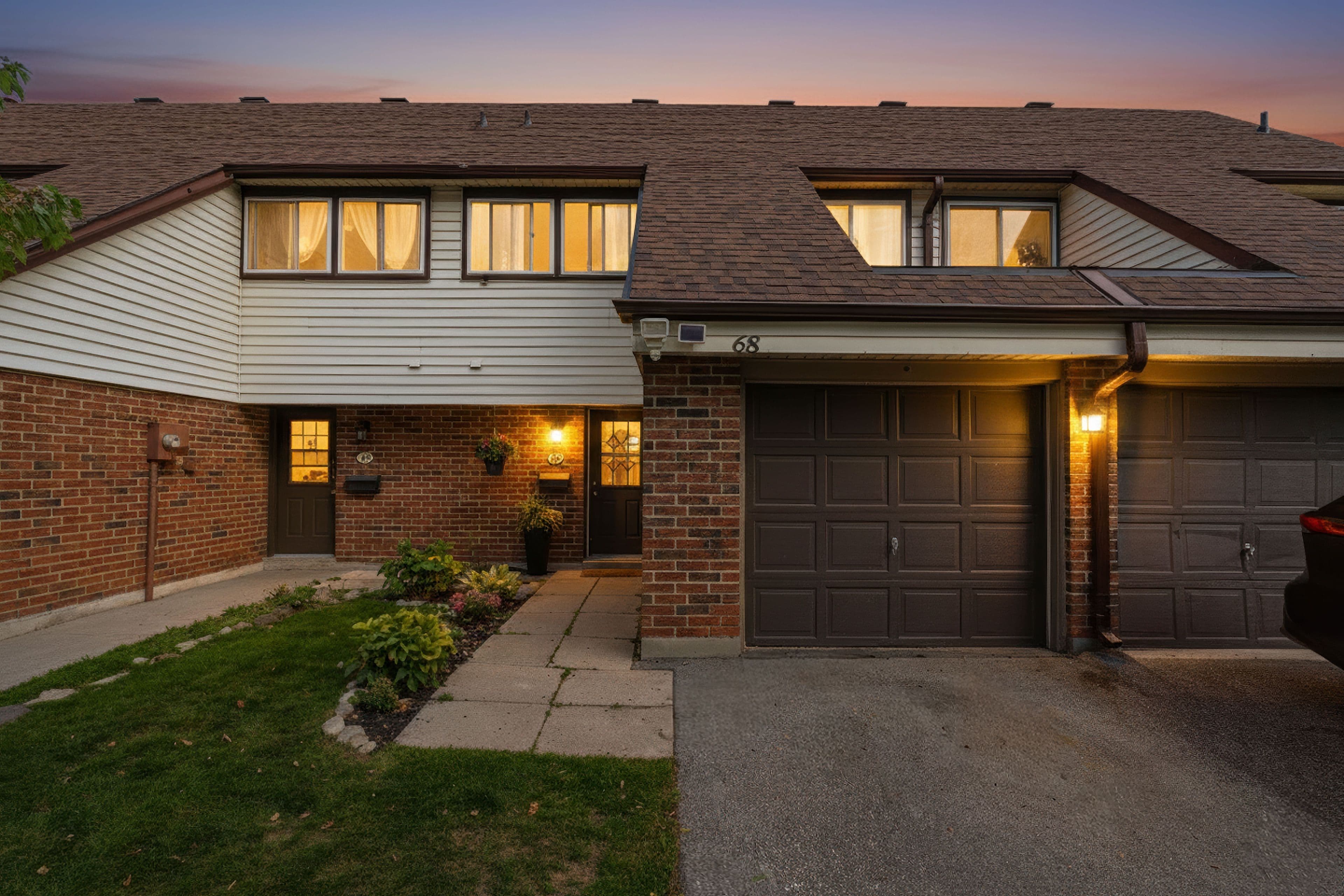 28 Donald Street 68, Barrie, ON L4N 4S6