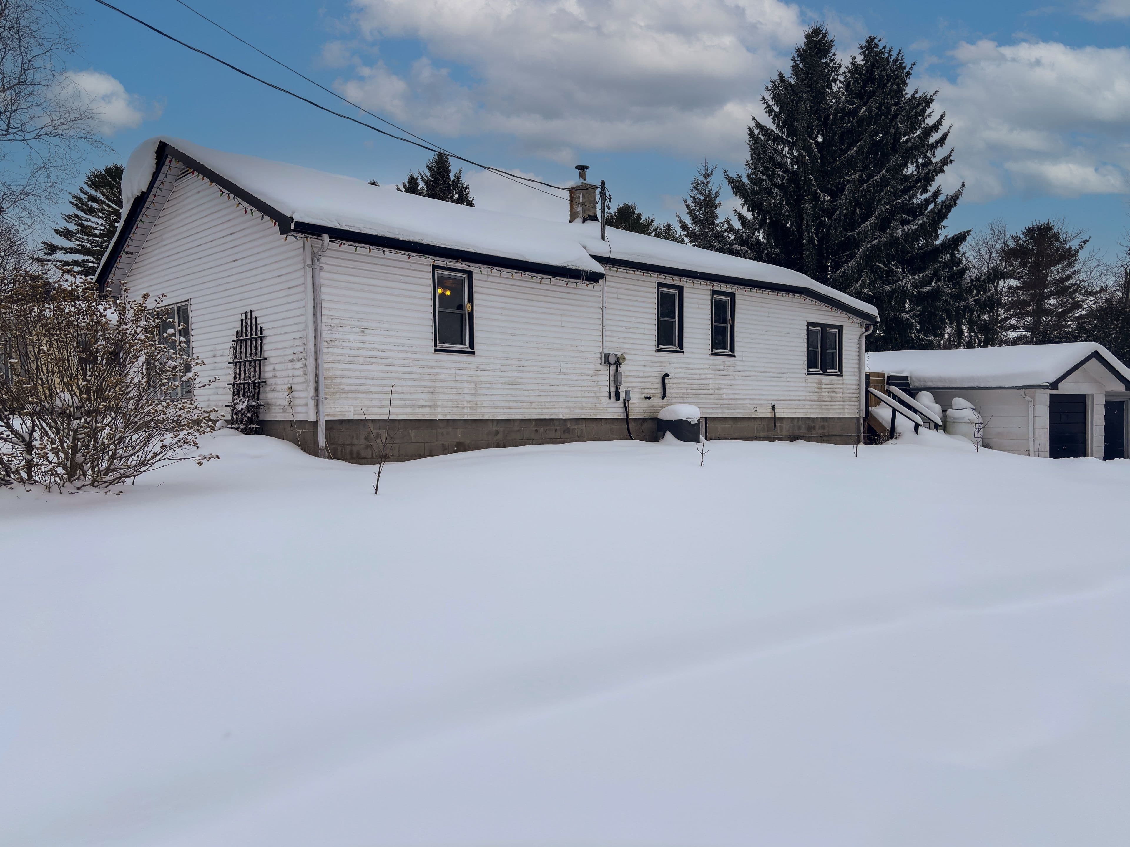 34 N George Street N, West Grey, ON N0G 1S0