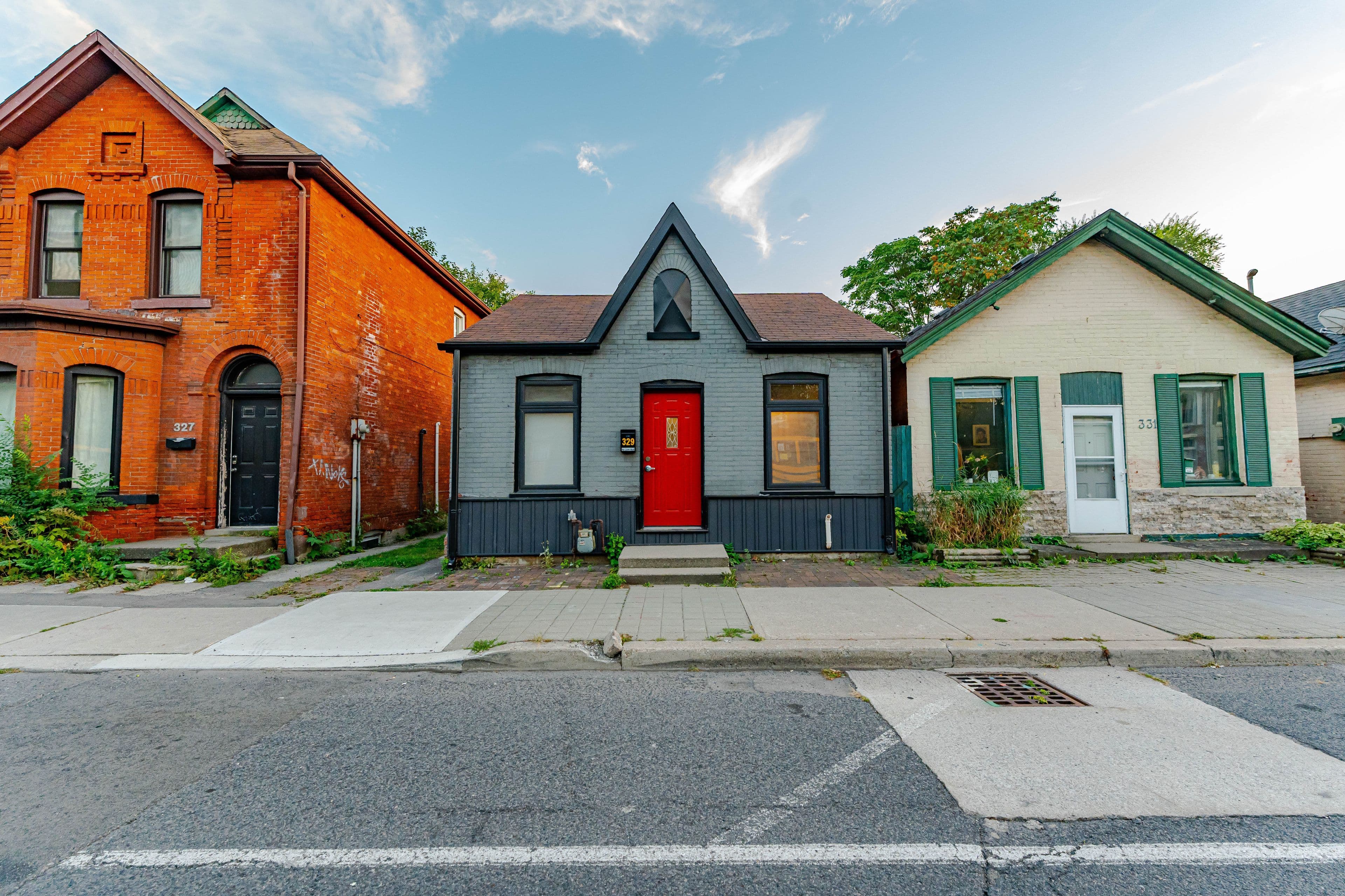 329 Main Street W, Hamilton, ON L8P 1K1