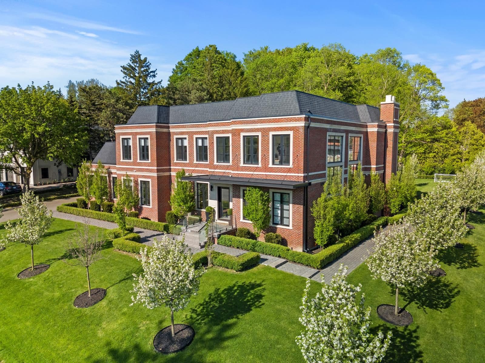 6 Forestave Crescent, King, ON L0G 1N0