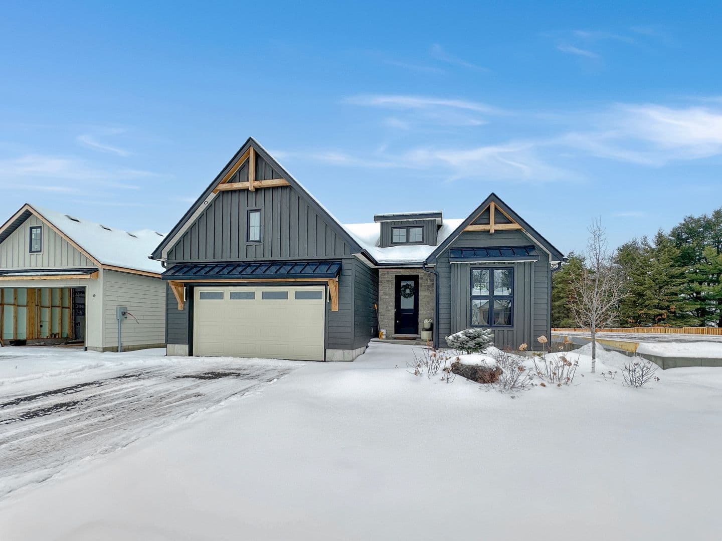 37 Deerview Drive, Quinte West, ON K8V 5P4