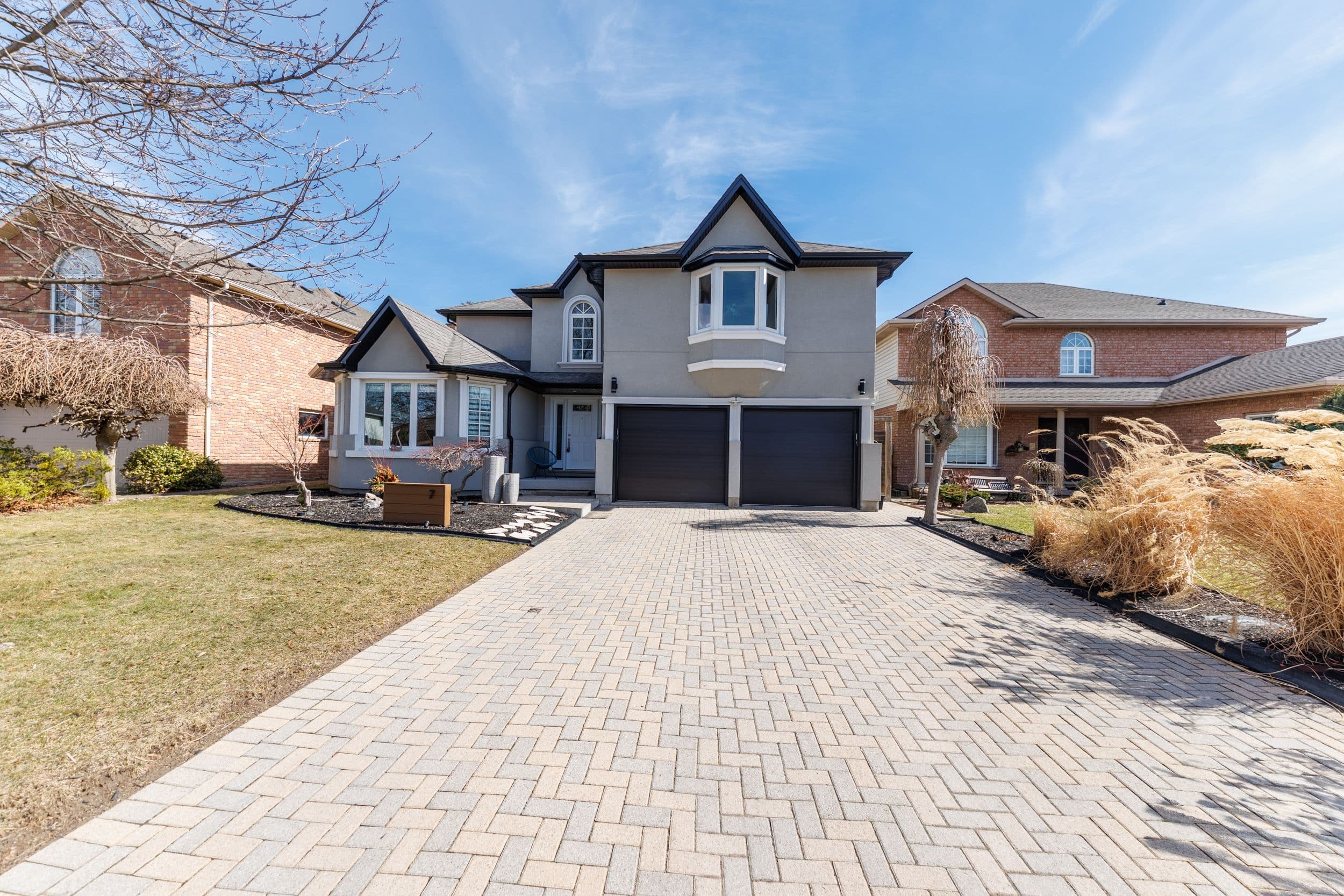 7 Sarah Court, St. Catharines, ON L2S 3R6